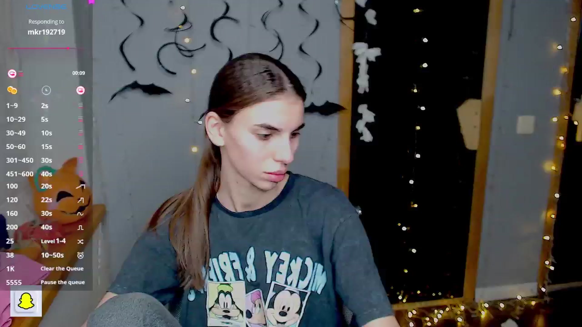 Gallery image thumbnail from Graceful_Doll's myfreecams stream on, 10/30/2024, 16:25 image 4 of 20