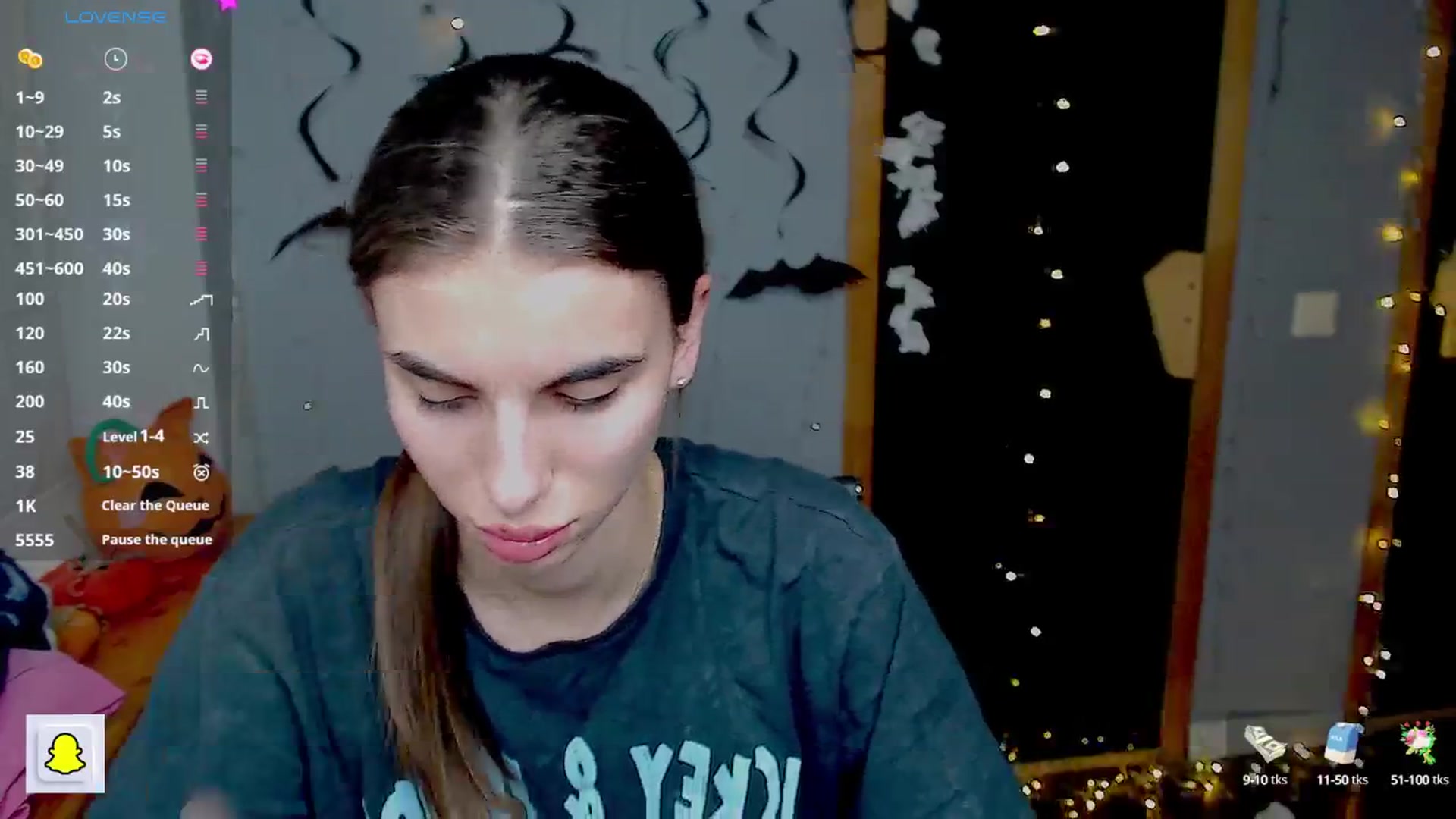 Gallery image thumbnail from Graceful_Doll's myfreecams stream on, 10/30/2024, 18:03 image 5 of 20