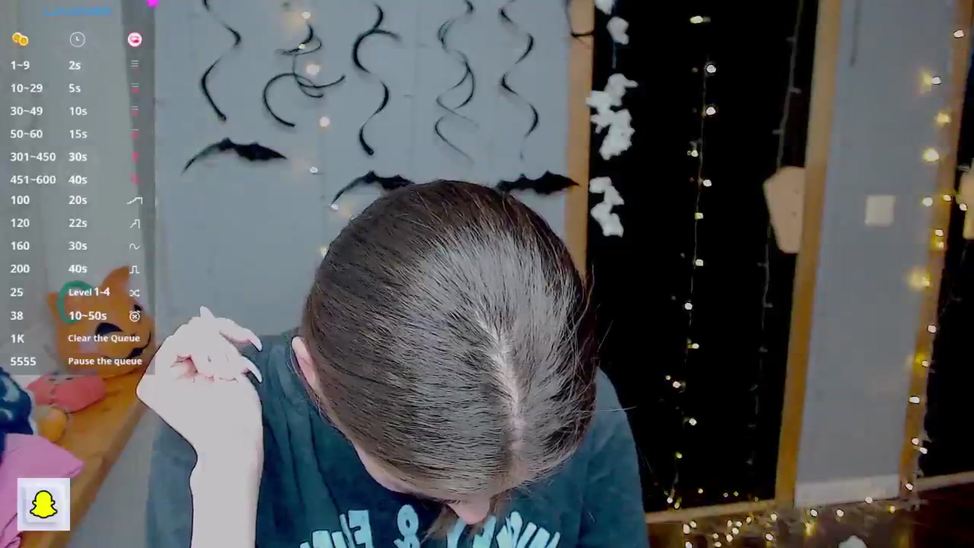 Gallery image thumbnail from Graceful_Doll's myfreecams stream on, 10/30/2024, 18:03 image 13 of 20