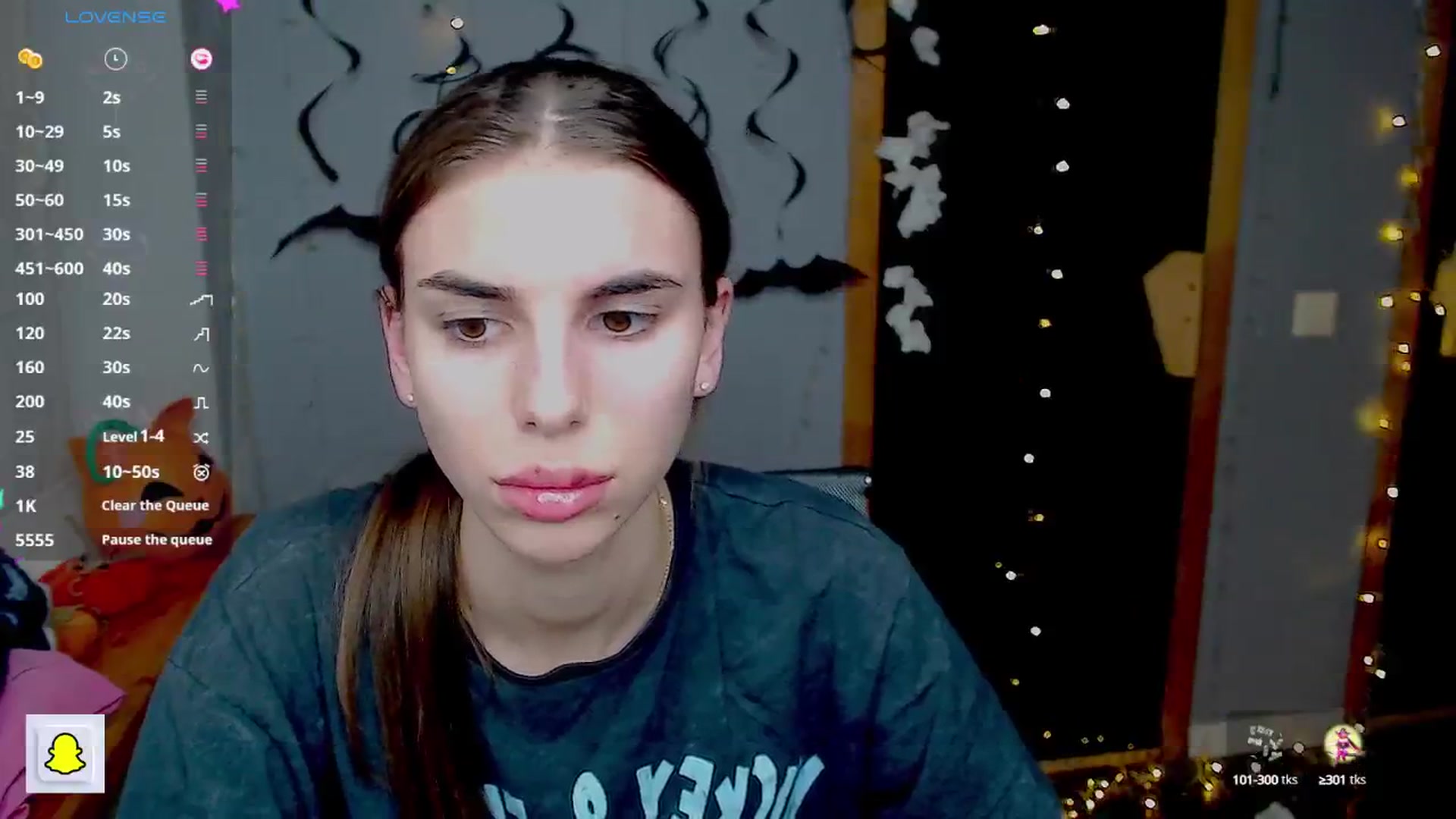 Gallery image thumbnail from Graceful_Doll's myfreecams stream on, 10/30/2024, 18:03 image 6 of 20