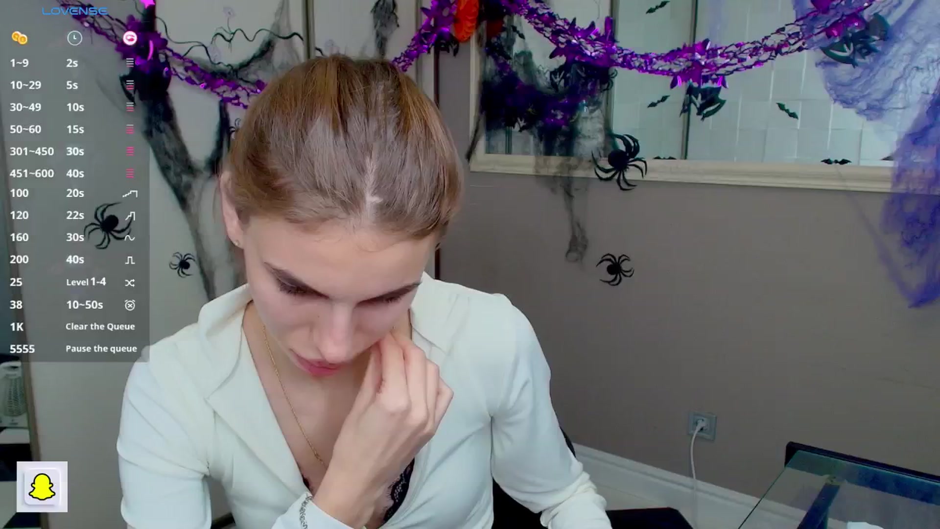 Gallery image thumbnail from Graceful_Doll's myfreecams stream on, 10/31/2024, 14:09 image 17 of 20