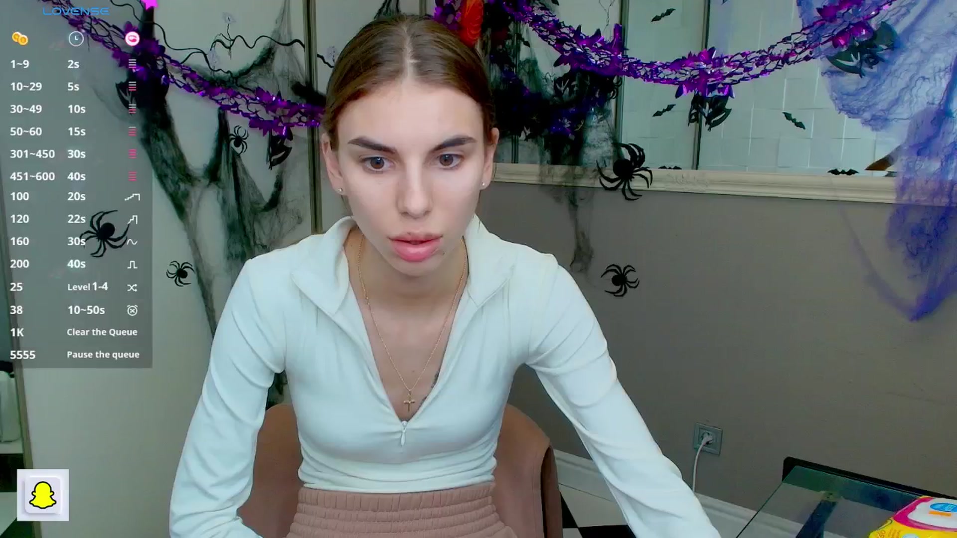 Gallery image thumbnail from Graceful_Doll's myfreecams stream on, 10/31/2024, 18:06 image 11 of 20