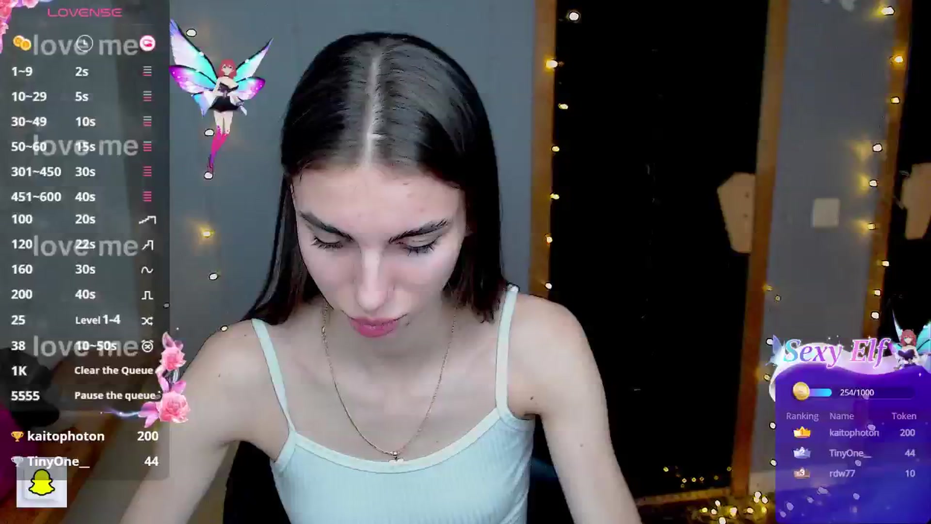 Gallery image thumbnail from Graceful_Doll's myfreecams stream on, 11/11/2024, 14:45 image 3 of 20
