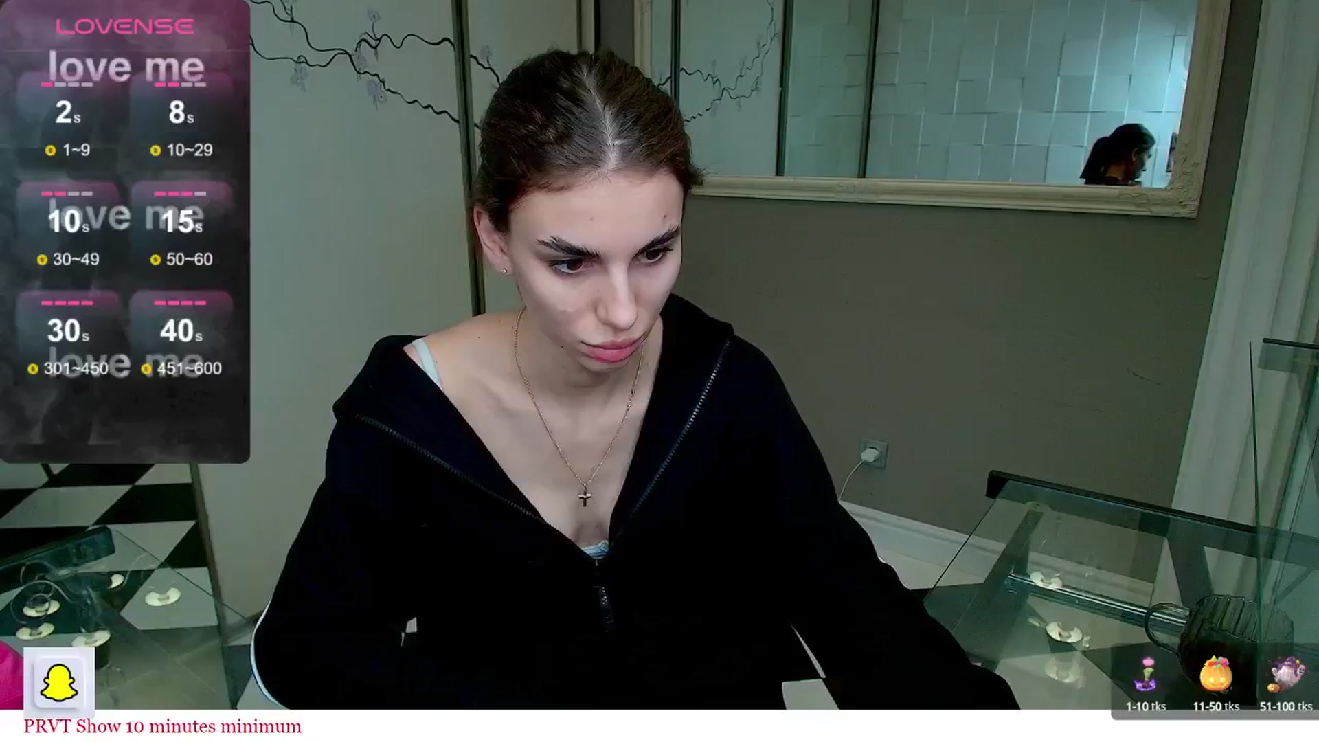 Gallery image thumbnail from Graceful_Doll's myfreecams stream on, 11/19/2024, 16:16 image 3 of 20