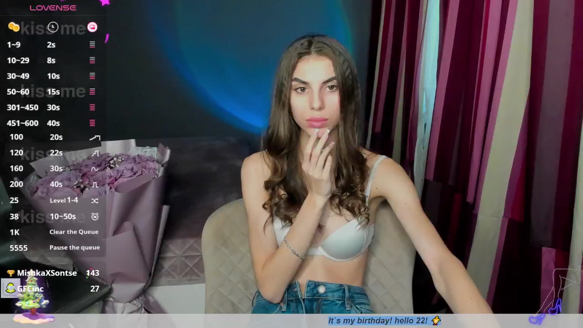 Gallery image thumbnail from Graceful_Doll's myfreecams stream on, 12/05/2024, 12:07 image 12 of 20