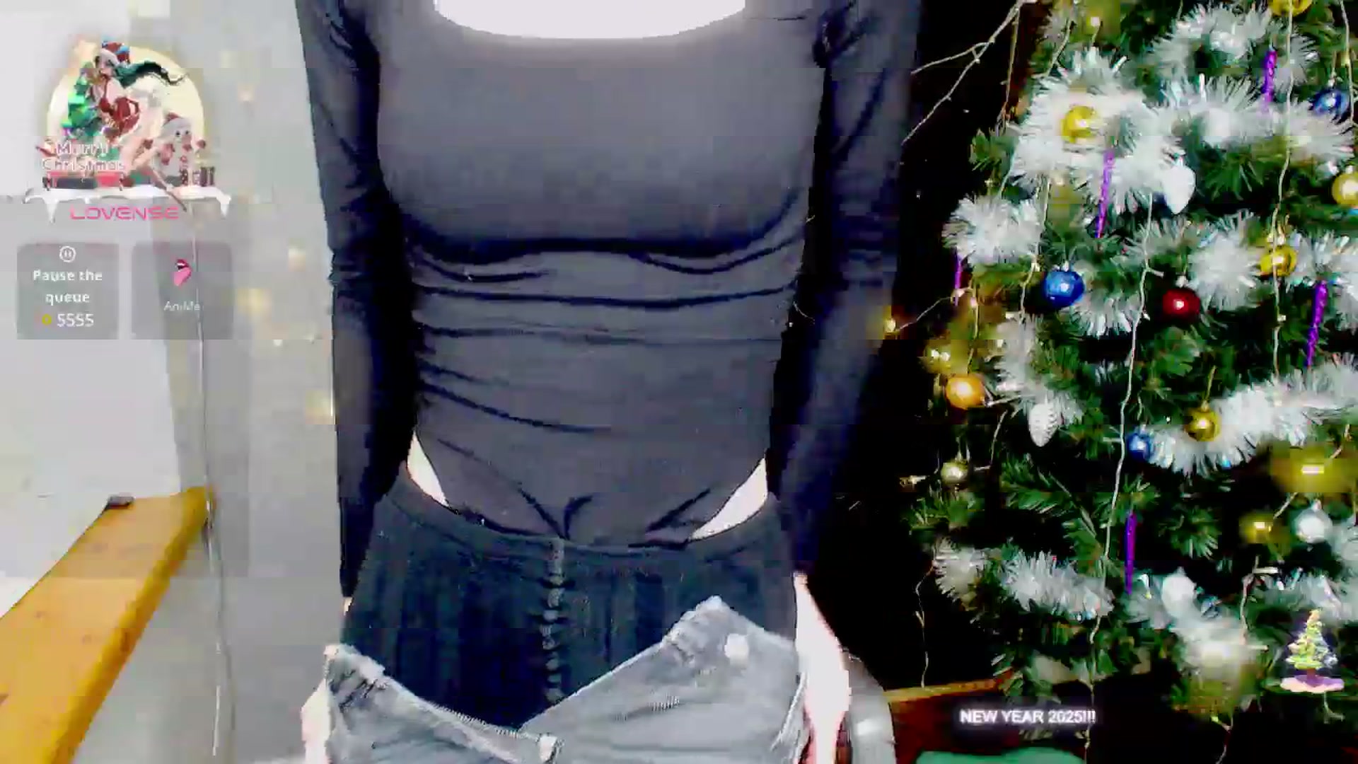Gallery image thumbnail from Graceful_Doll's myfreecams stream on, 12/30/2024, 13:20 image 17 of 20