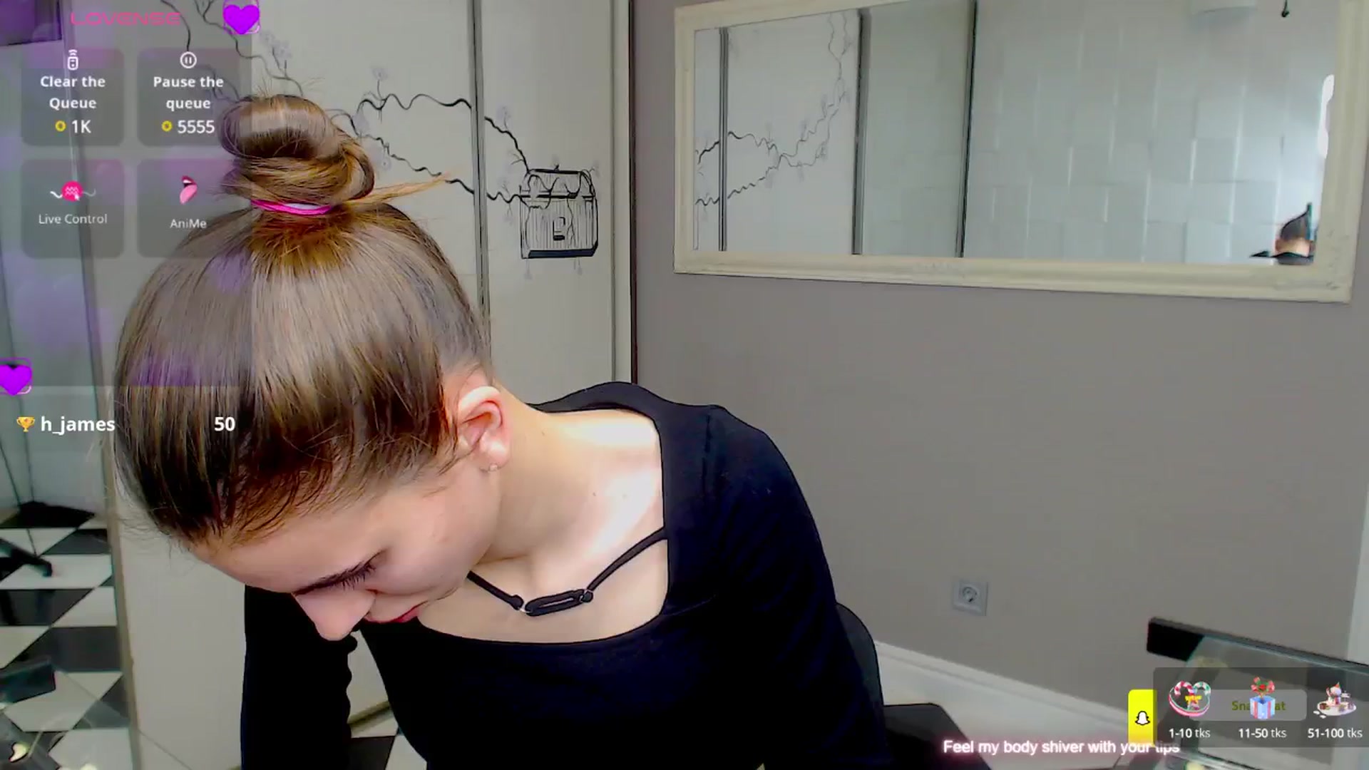 Gallery image thumbnail from Graceful_Doll's myfreecams stream on, 01/29/2025, 15:09 image 14 of 20