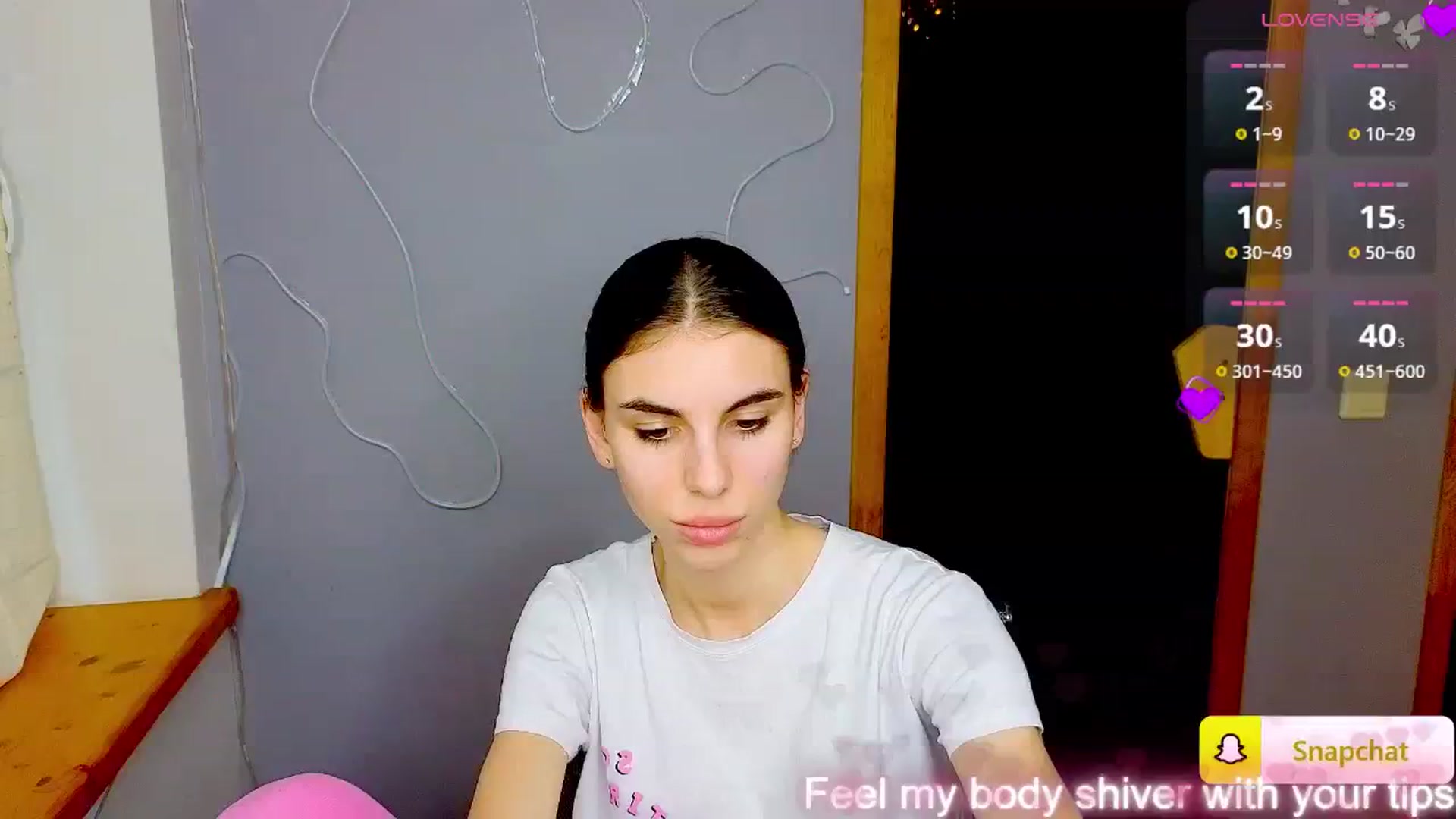 Gallery image thumbnail from Graceful_Doll's myfreecams stream on, 02/01/2025, 11:20 image 14 of 20