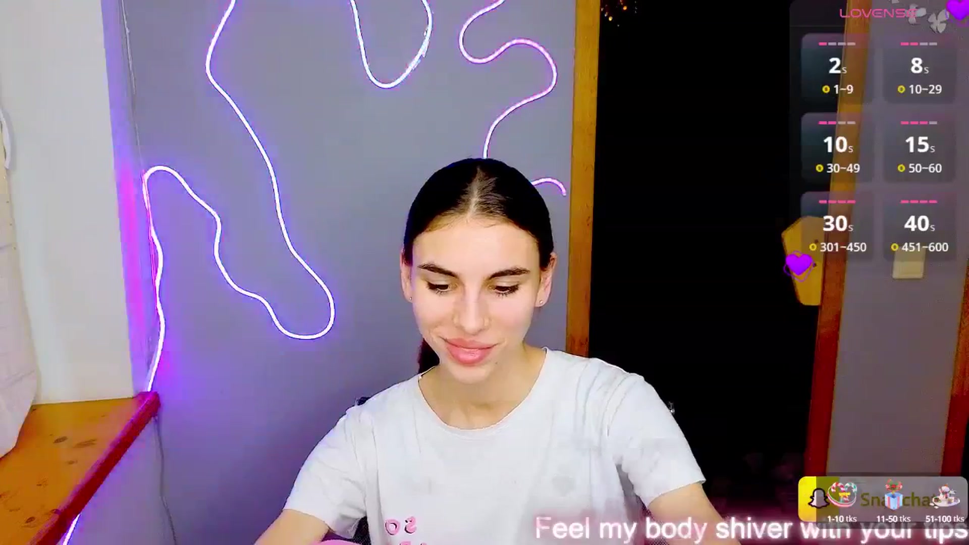 Gallery image thumbnail from Graceful_Doll's myfreecams stream on, 02/01/2025, 11:20 image 13 of 20
