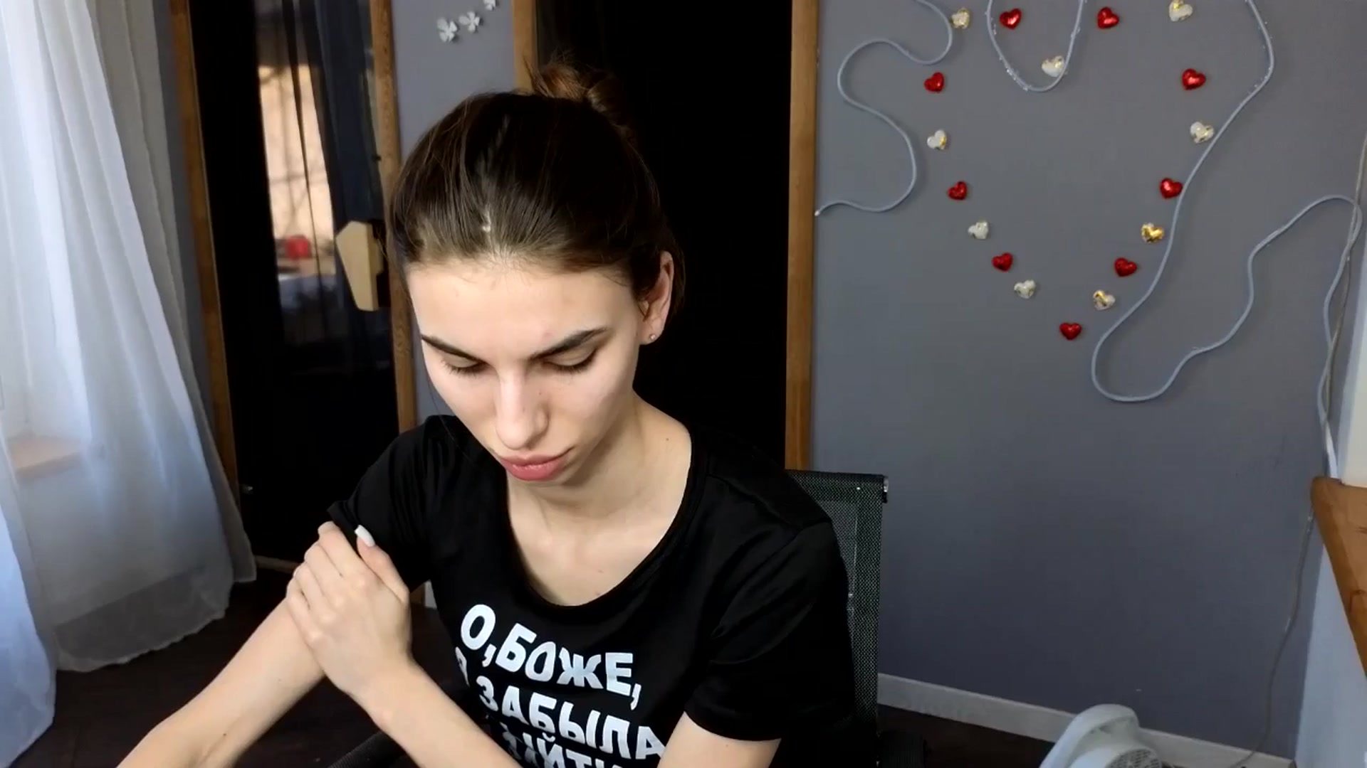 Gallery image thumbnail from Graceful_Doll's myfreecams stream on, 03/01/2025, 12:03 image 8 of 20