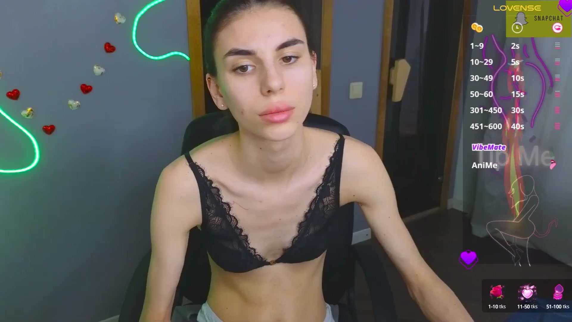Gallery image thumbnail from Graceful_Doll's myfreecams stream on, 03/17/2025, 12:05 image 15 of 20