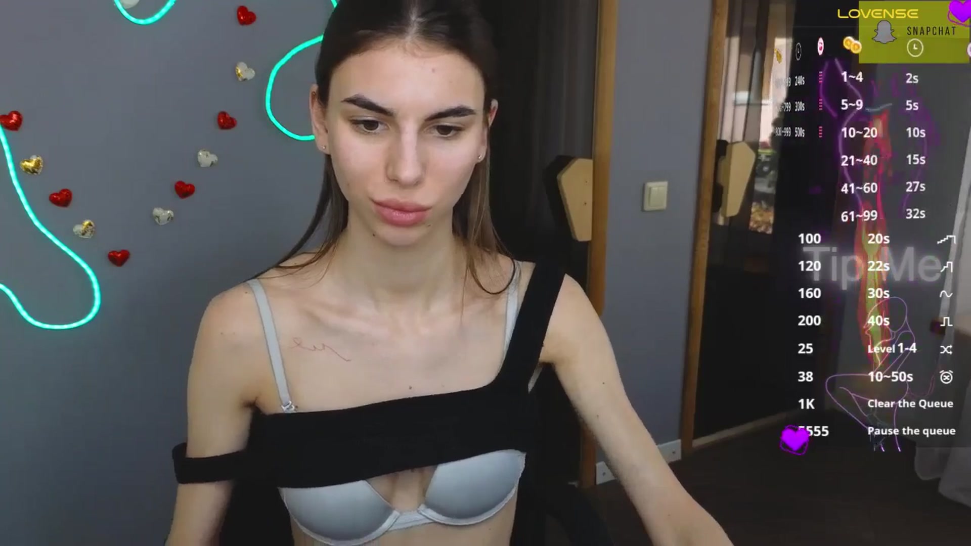 Gallery image thumbnail from Graceful_Doll's myfreecams stream on, 03/19/2025, 12:07 image 9 of 20