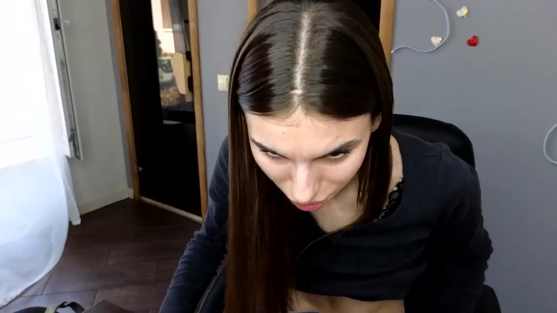 Gallery image thumbnail from Graceful_Doll's myfreecams stream on, 03/22/2025, 09:18 image 19 of 20