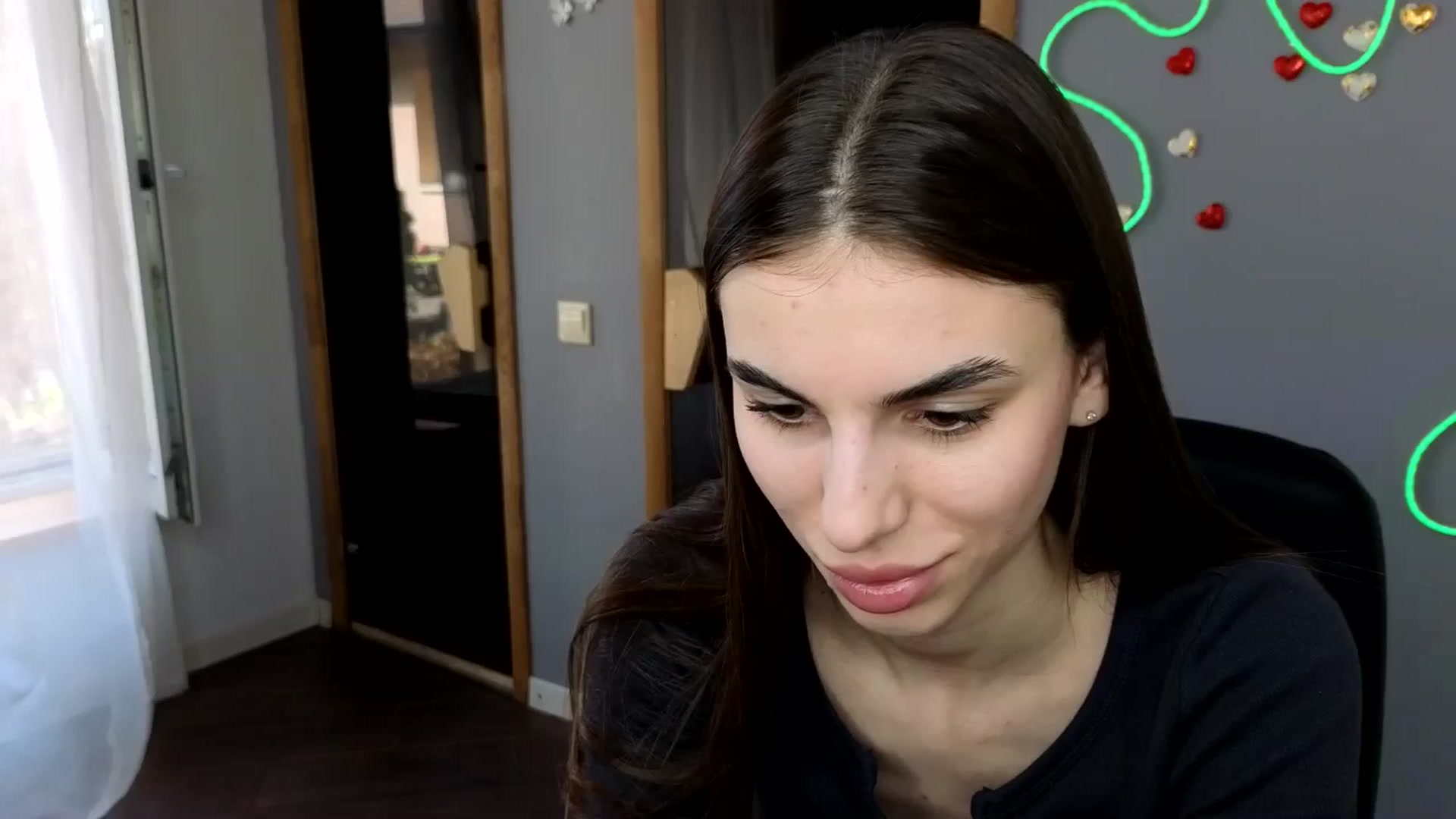 Gallery image thumbnail from Graceful_Doll's myfreecams stream on, 03/22/2025, 09:18 image 1 of 20