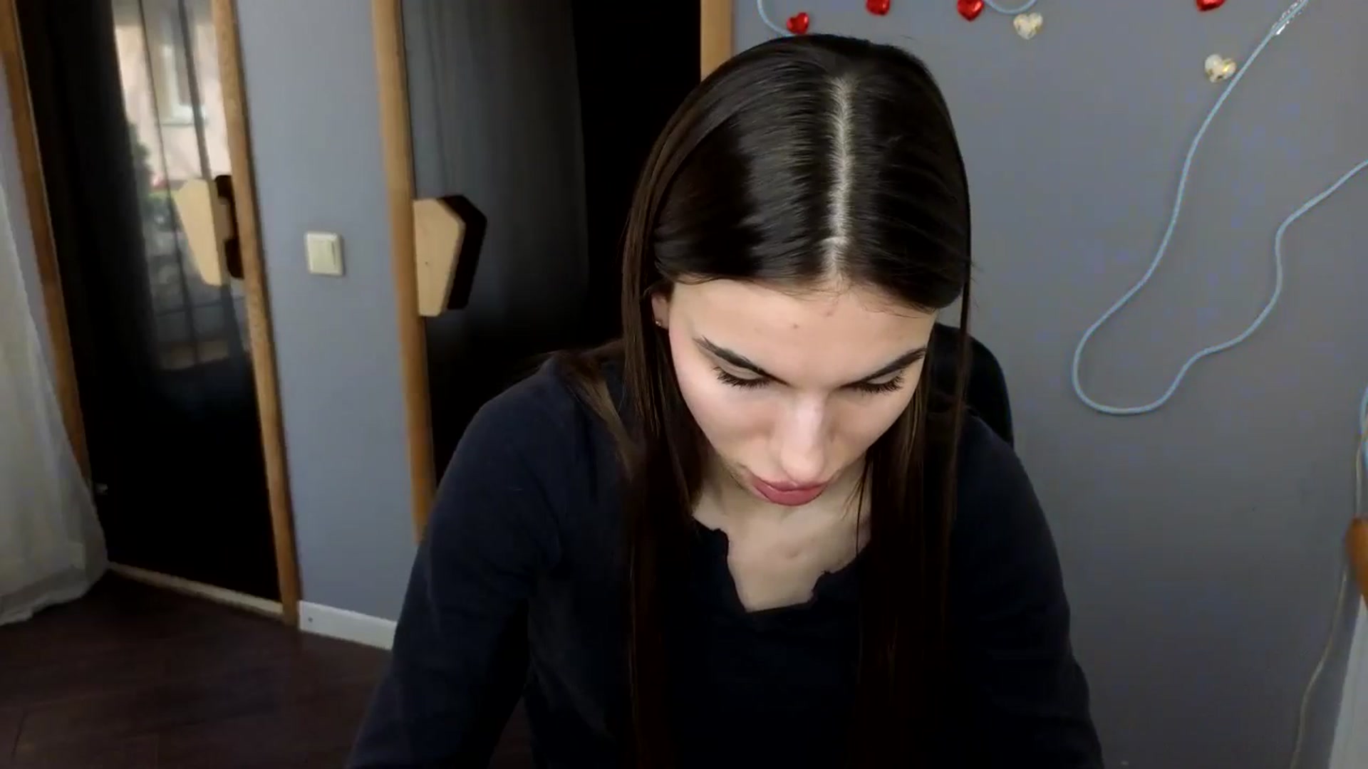 Gallery image thumbnail from Graceful_Doll's myfreecams stream on, 03/22/2025, 11:01 image 13 of 20