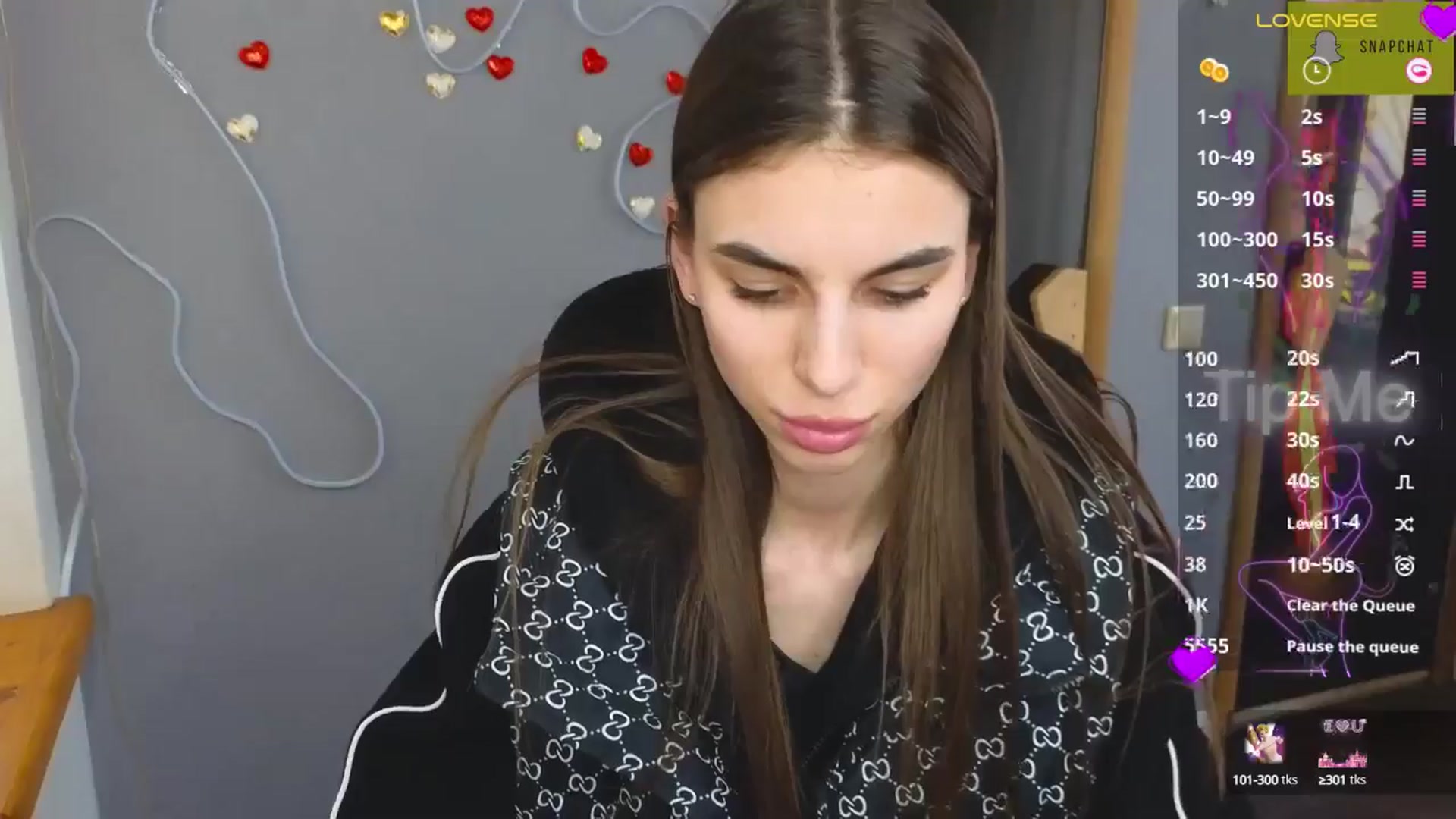 Gallery image thumbnail from Graceful_Doll's myfreecams stream on, 03/22/2025, 12:01 image 19 of 20