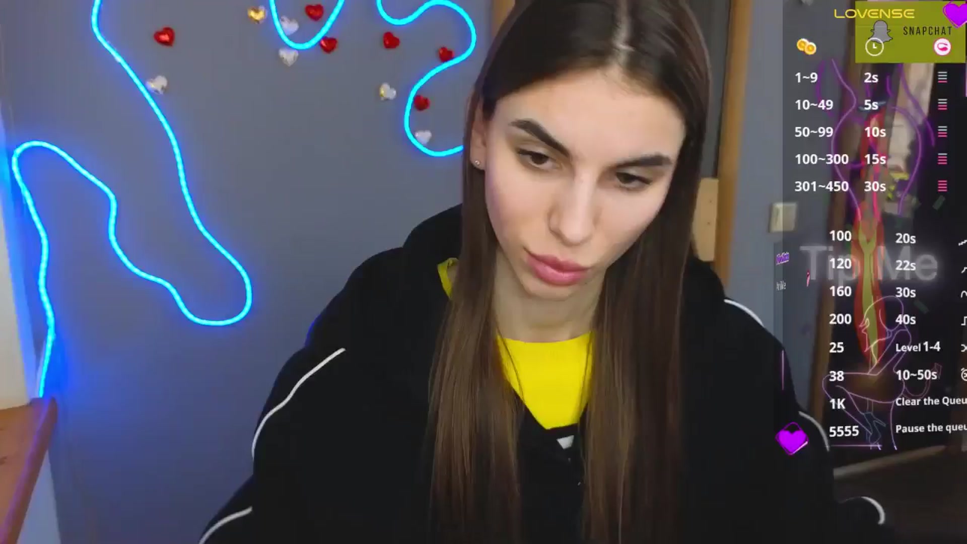 Gallery image thumbnail from Graceful_Doll's myfreecams stream on, 03/22/2025, 12:01 image 2 of 20