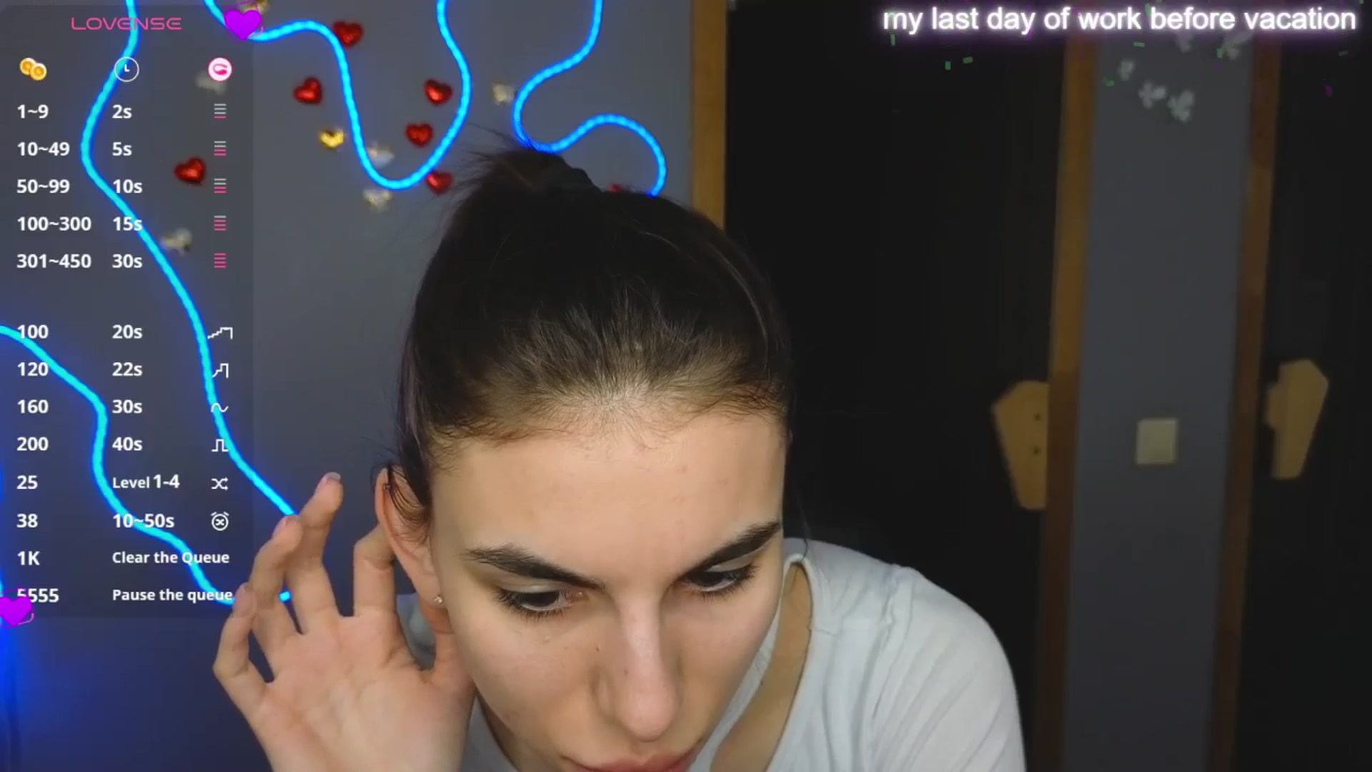 Gallery image thumbnail from Graceful_Doll's myfreecams stream on, 03/25/2025, 07:41 image 16 of 20