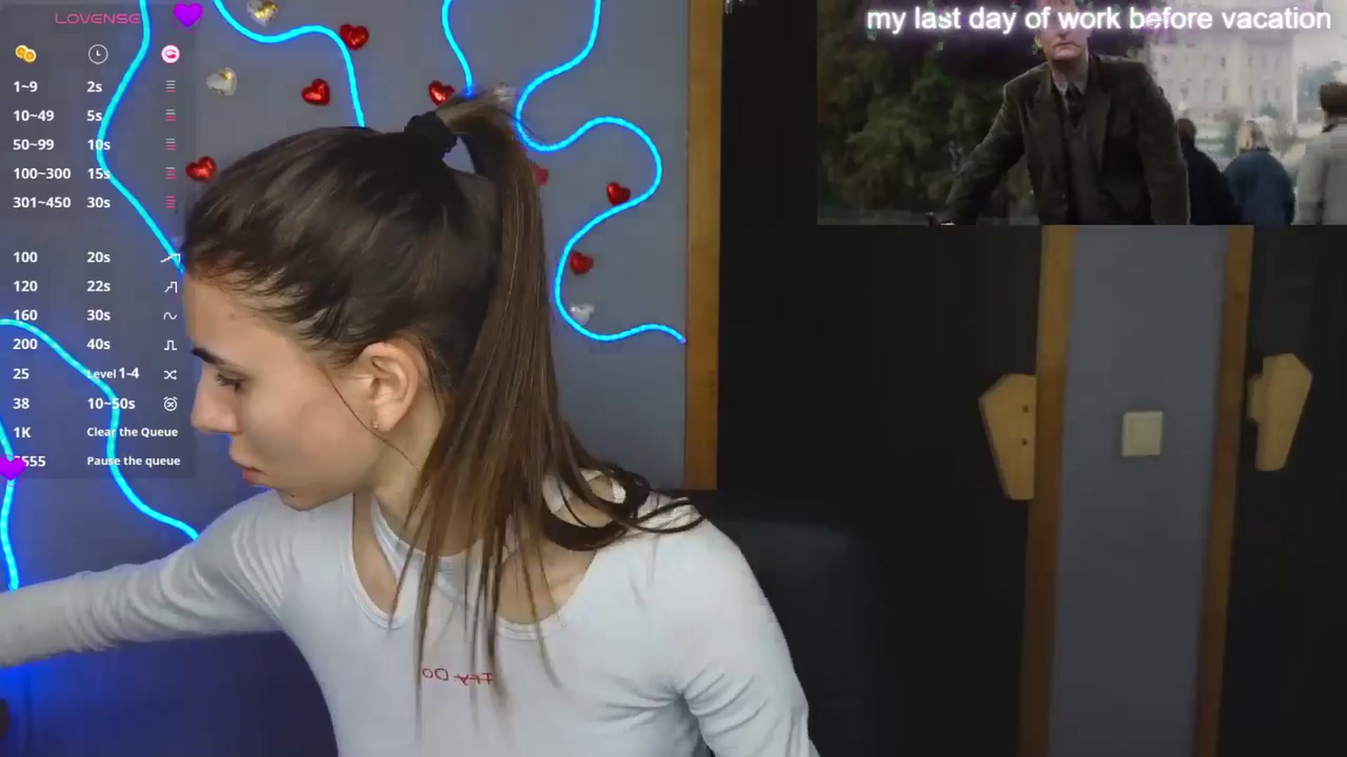 Gallery image thumbnail from Graceful_Doll's myfreecams stream on, 03/25/2025, 07:41 image 6 of 20