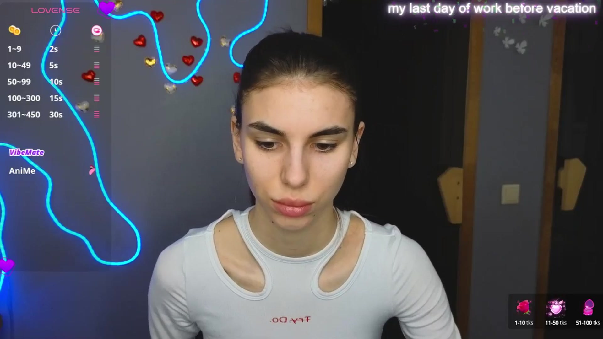 Gallery image thumbnail from Graceful_Doll's myfreecams stream on, 03/25/2025, 07:41 image 14 of 20