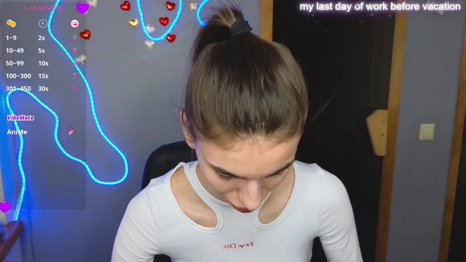 Gallery image thumbnail from Graceful_Doll's myfreecams stream on, 03/25/2025, 09:31 image 17 of 20