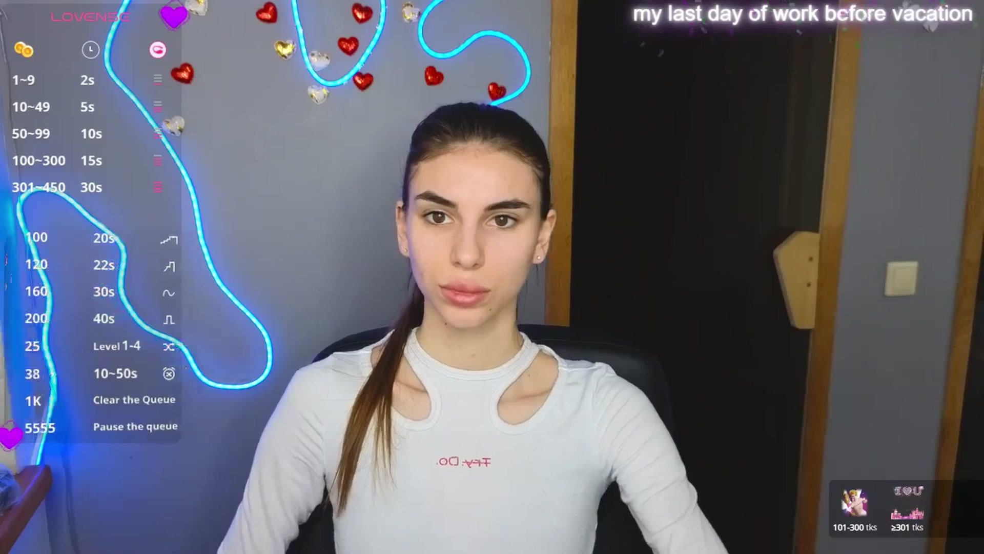 Gallery image thumbnail from Graceful_Doll's myfreecams stream on, 03/25/2025, 09:31 image 7 of 20