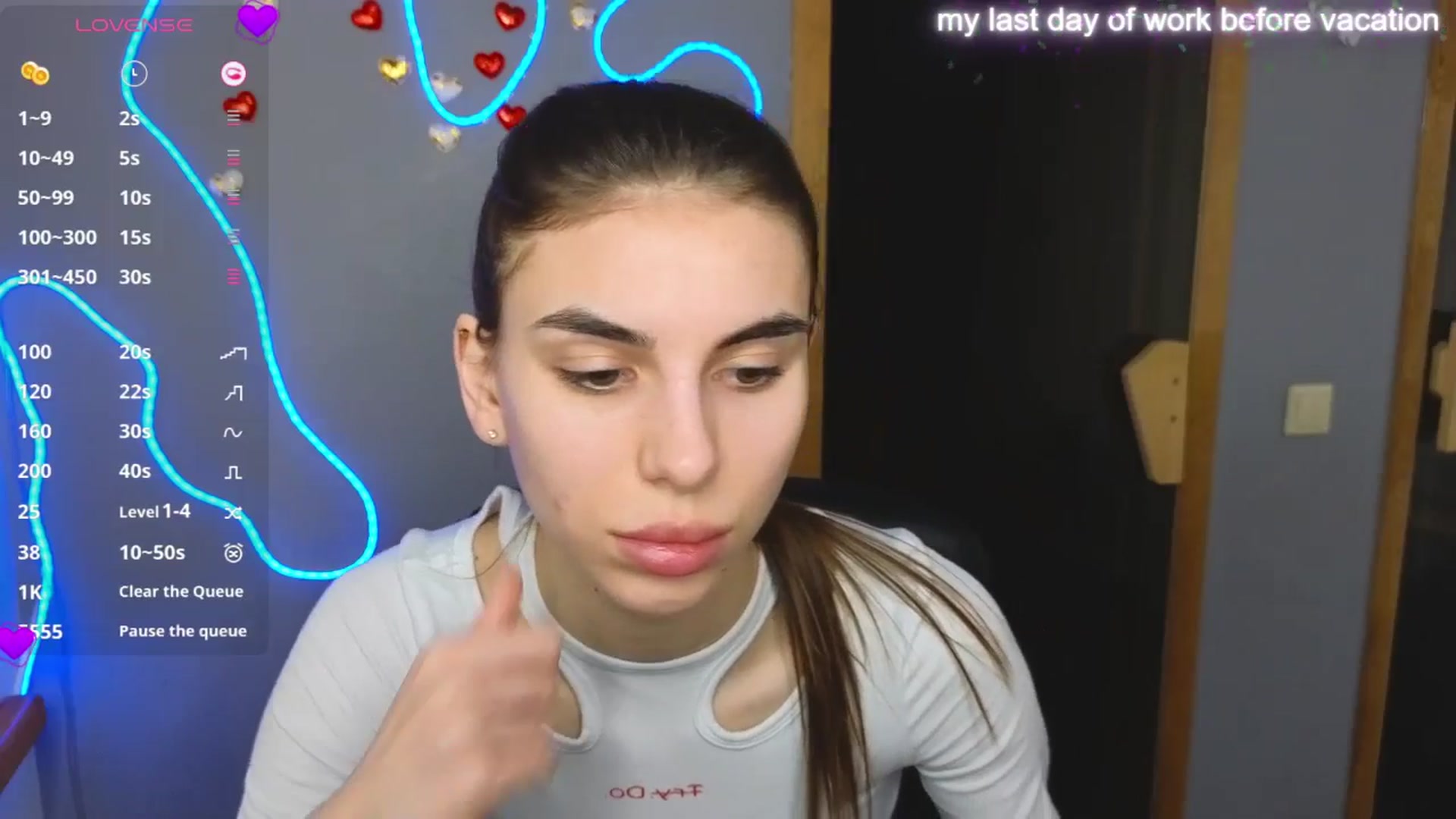 Gallery image thumbnail from Graceful_Doll's myfreecams stream on, 03/25/2025, 09:31 image 9 of 20