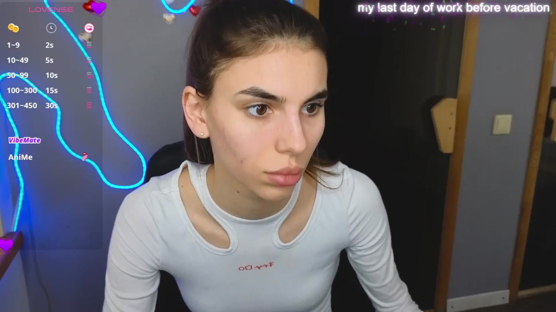 Gallery image thumbnail from Graceful_Doll's myfreecams stream on, 03/25/2025, 11:09 image 5 of 20