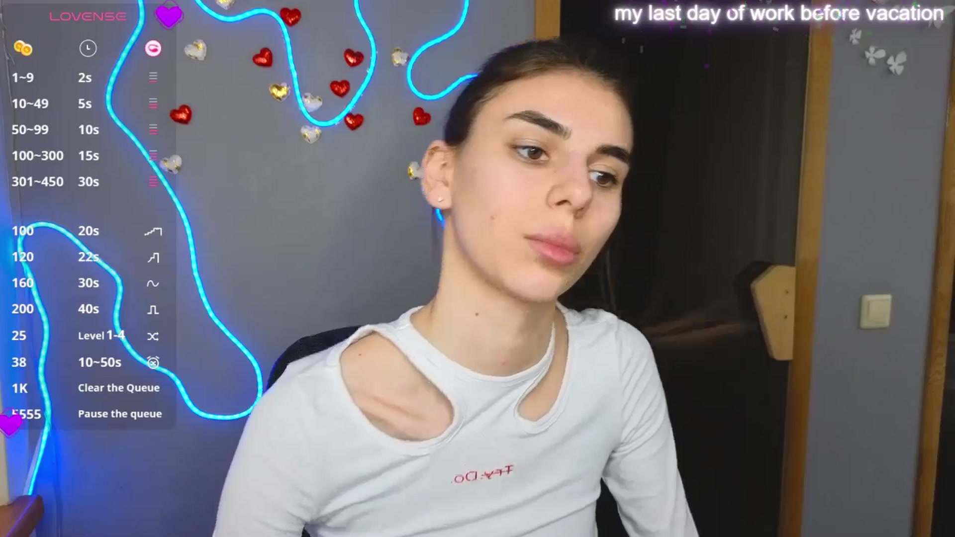 Gallery image thumbnail from Graceful_Doll's myfreecams stream on, 03/25/2025, 11:09 image 12 of 20