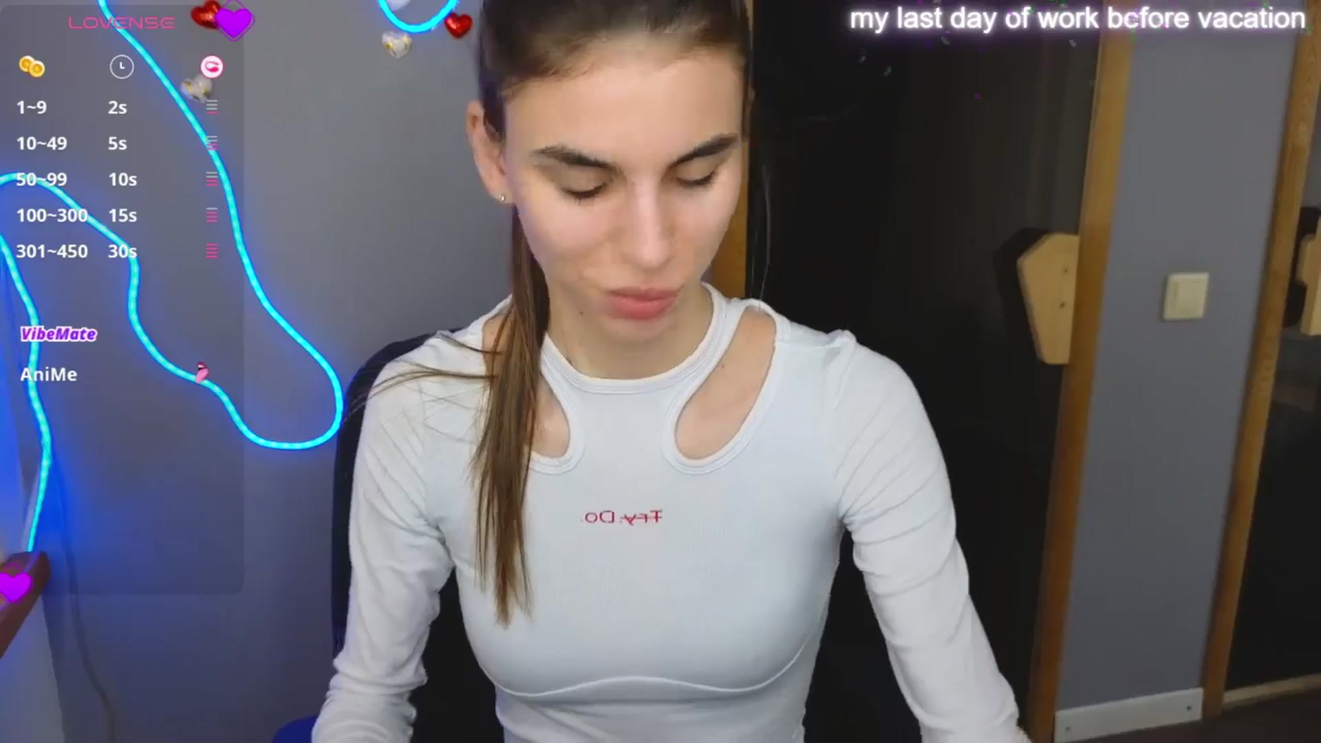 Gallery image thumbnail from Graceful_Doll's myfreecams stream on, 03/25/2025, 11:09 image 6 of 20
