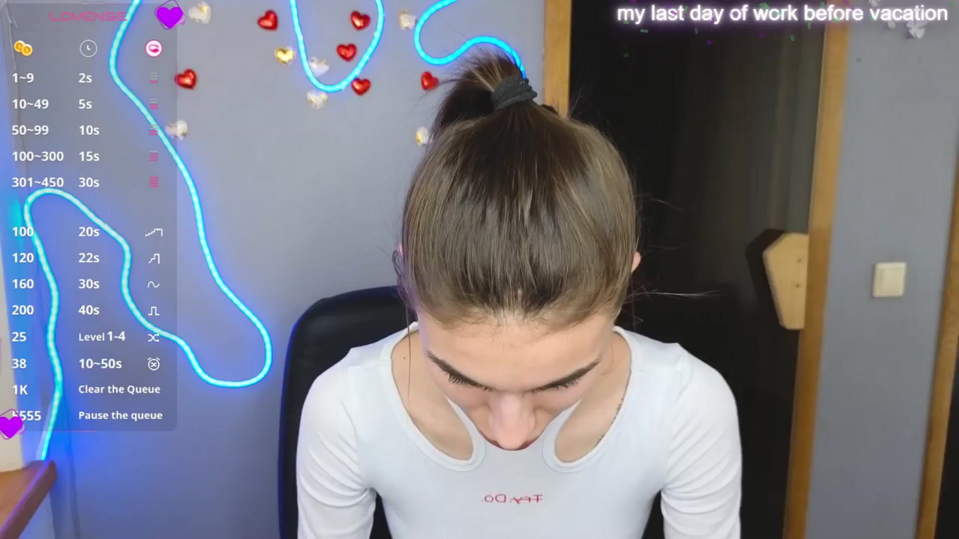 Gallery image thumbnail from Graceful_Doll's myfreecams stream on, 03/25/2025, 12:02 image 6 of 20