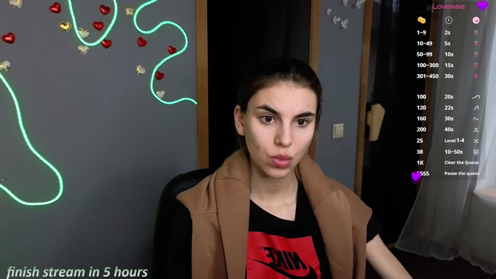 Gallery image thumbnail from Graceful_Doll's myfreecams stream on, 04/02/2025, 13:57 image 13 of 20