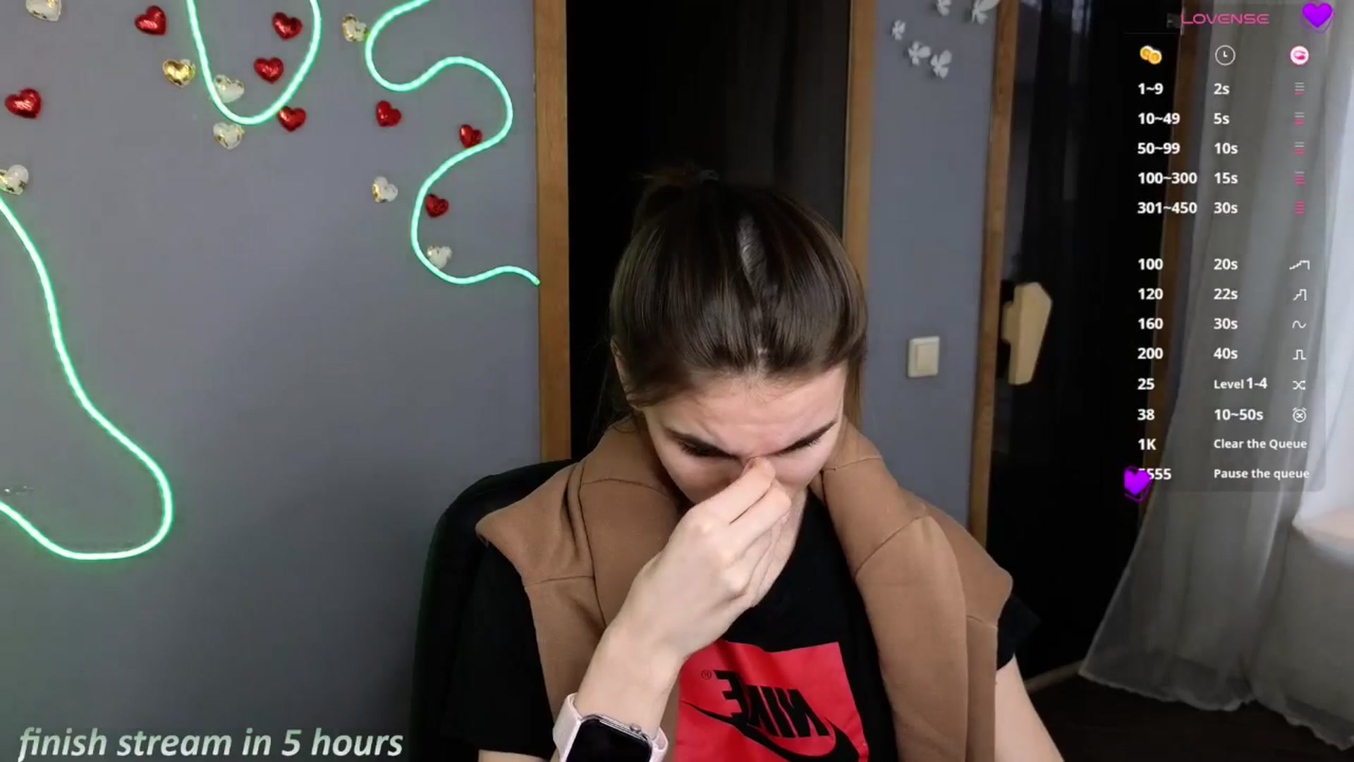Gallery image thumbnail from Graceful_Doll's myfreecams stream on, 04/02/2025, 13:57 image 12 of 20