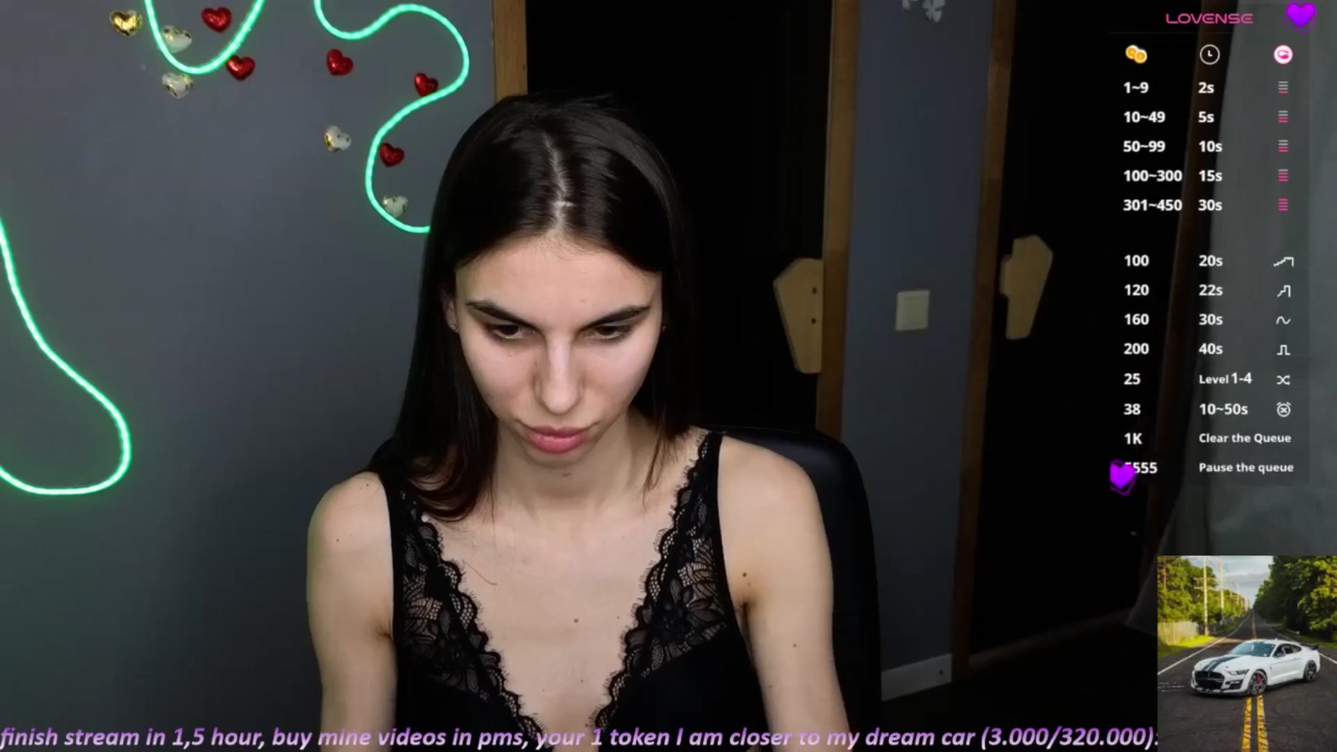 Gallery image thumbnail from Graceful_Doll's myfreecams stream on, 04/02/2025, 16:35 image 4 of 20