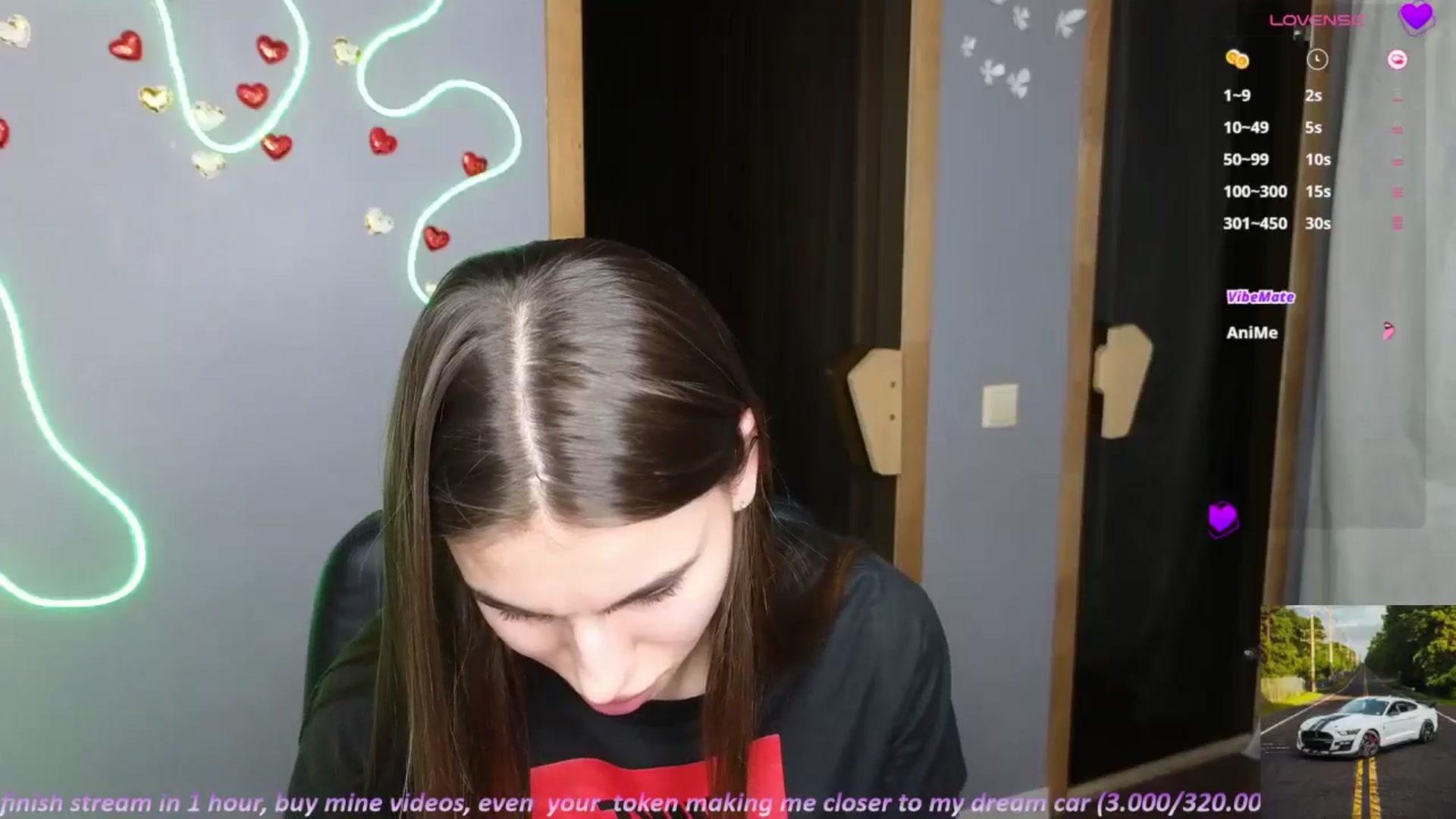 Gallery image thumbnail from Graceful_Doll's myfreecams stream on, 04/02/2025, 16:35 image 15 of 20