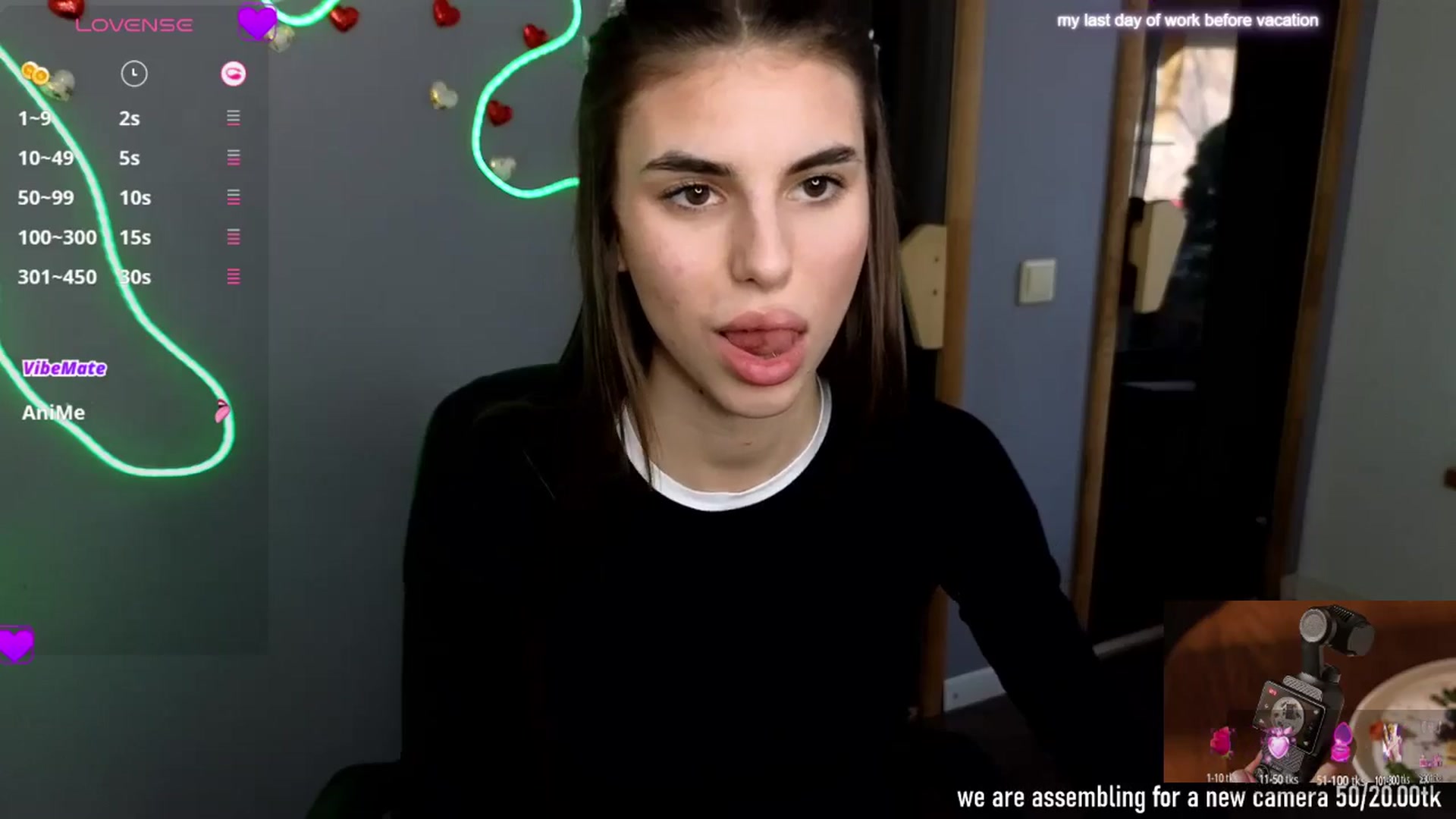 Gallery image thumbnail from Graceful_Doll's myfreecams stream on, 04/04/2025, 12:32 image 17 of 20