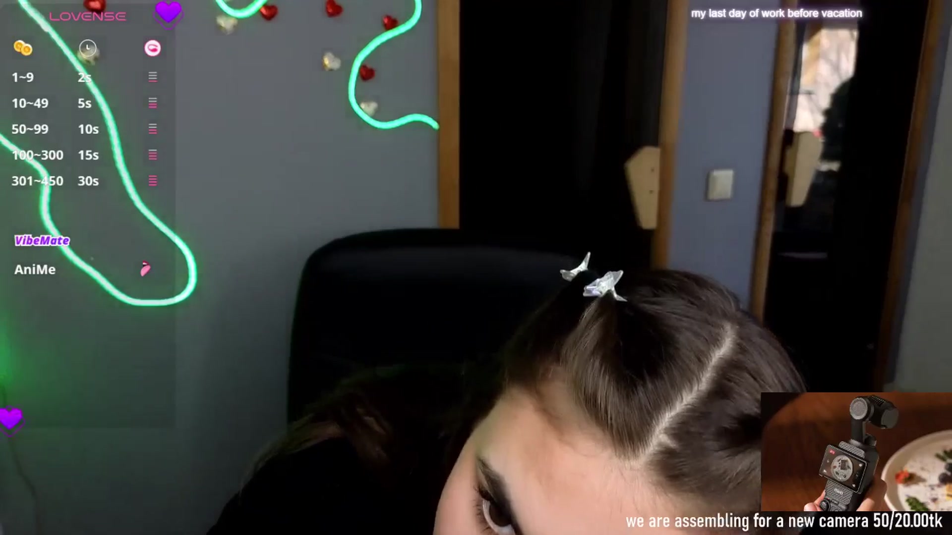 Gallery image thumbnail from Graceful_Doll's myfreecams stream on, 04/04/2025, 12:32 image 12 of 20
