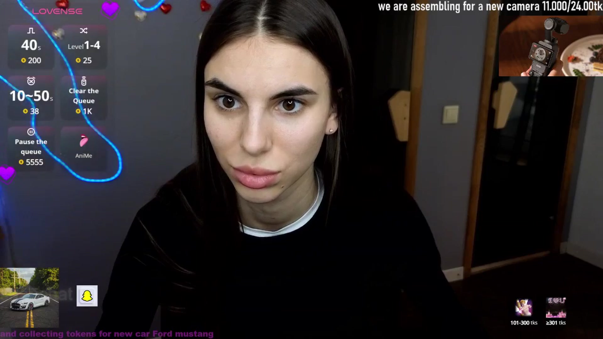 Gallery image thumbnail from Graceful_Doll's myfreecams stream on, 04/06/2025, 08:57 image 14 of 20