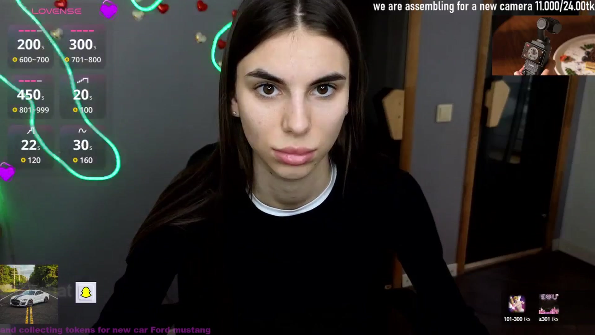 Gallery image thumbnail from Graceful_Doll's myfreecams stream on, 04/06/2025, 08:57 image 7 of 20