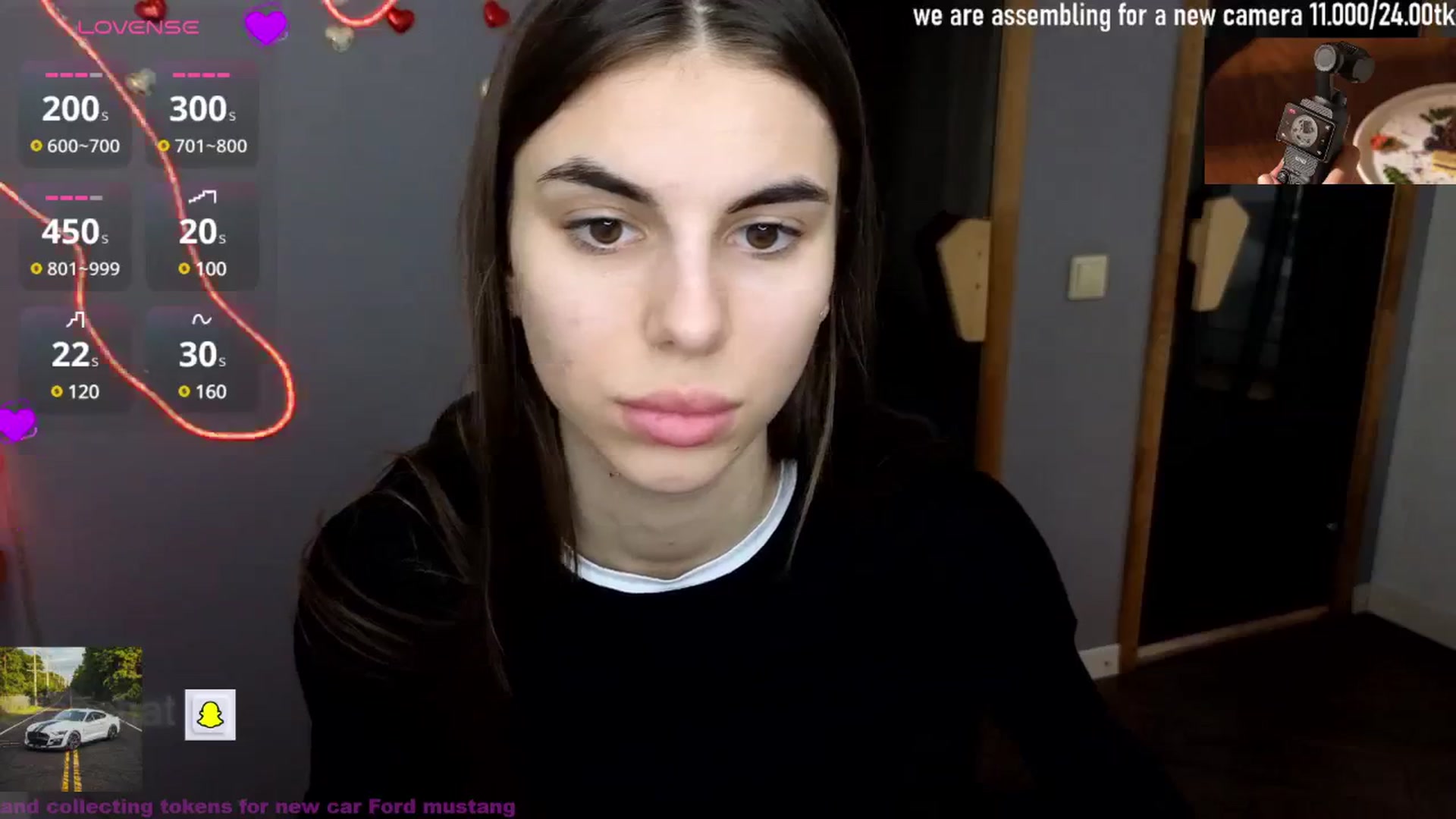 Gallery image thumbnail from Graceful_Doll's myfreecams stream on, 04/06/2025, 08:57 image 12 of 20