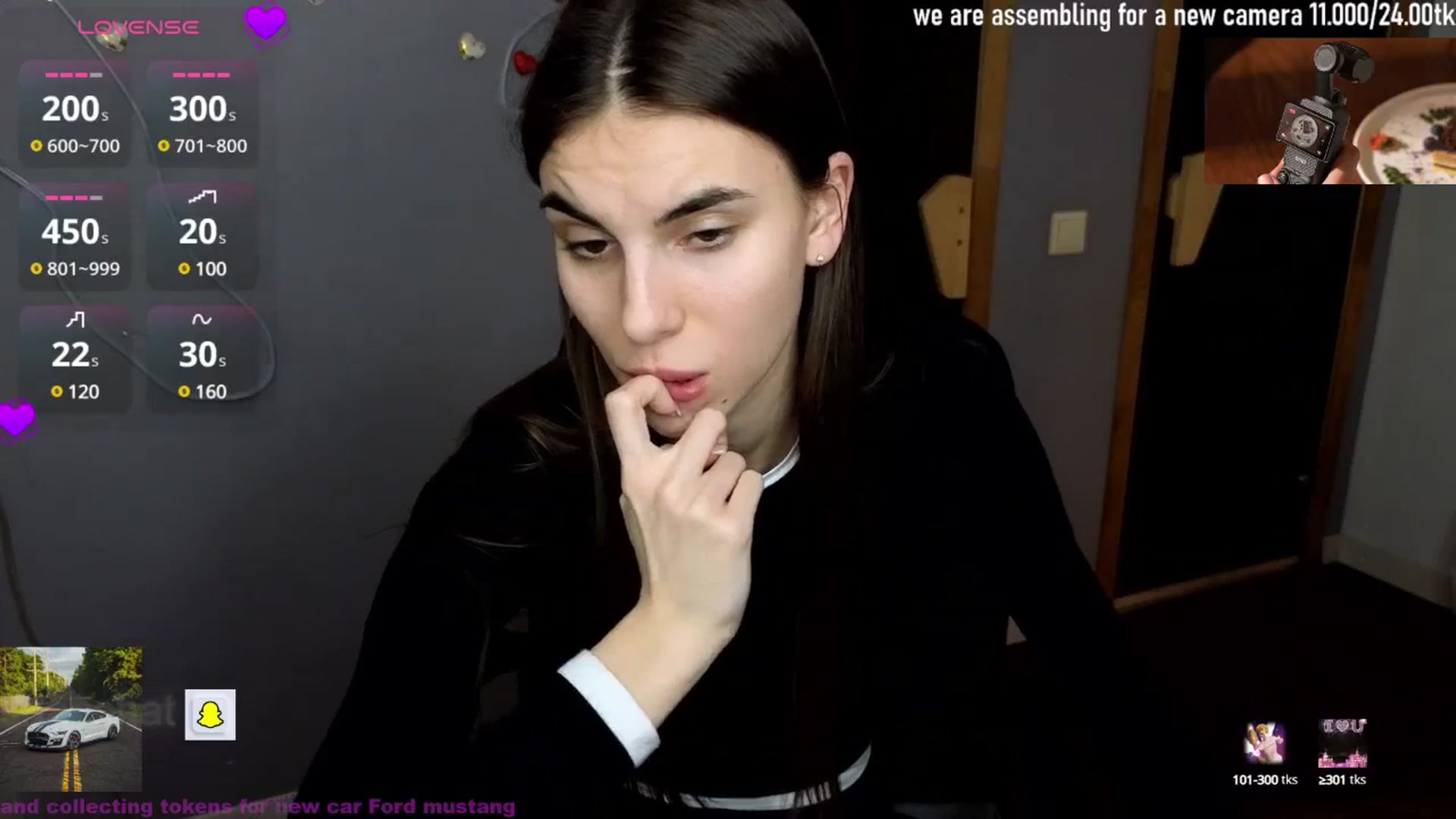 Gallery image thumbnail from Graceful_Doll's myfreecams stream on, 04/06/2025, 10:28 image 19 of 20