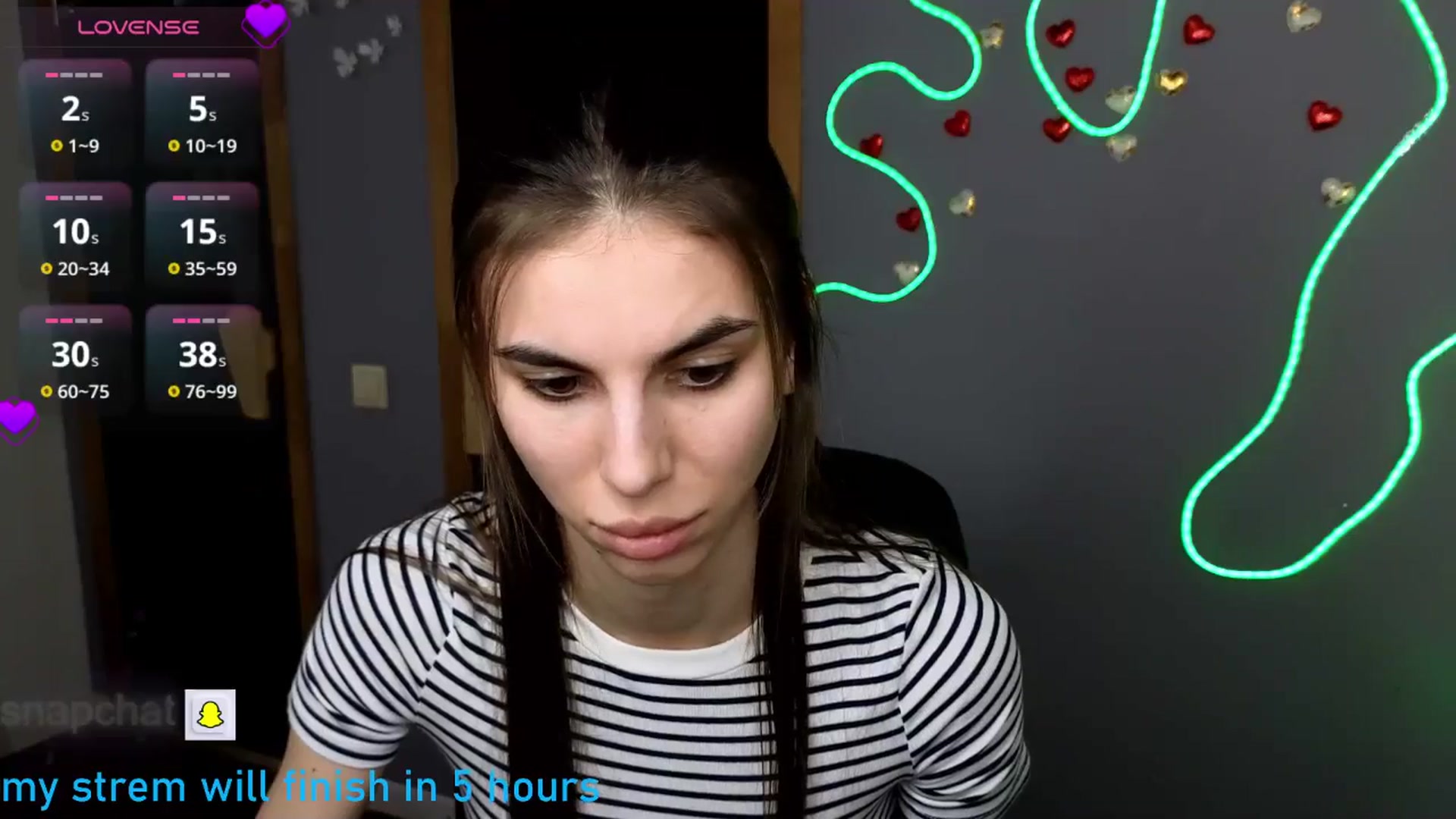 Gallery image thumbnail from Graceful_Doll's myfreecams stream on, 04/10/2025, 12:59 image 16 of 20