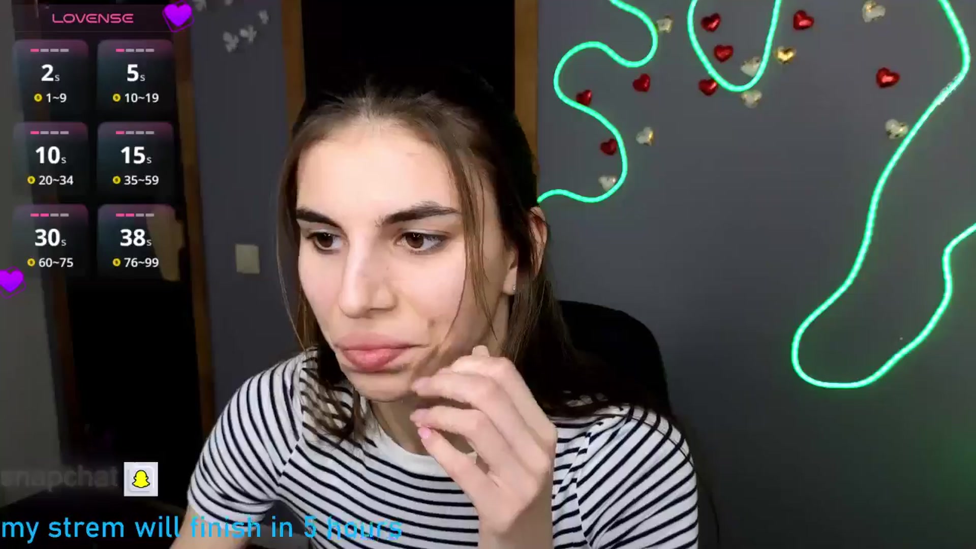 Gallery image thumbnail from Graceful_Doll's myfreecams stream on, 04/10/2025, 12:59 image 18 of 20