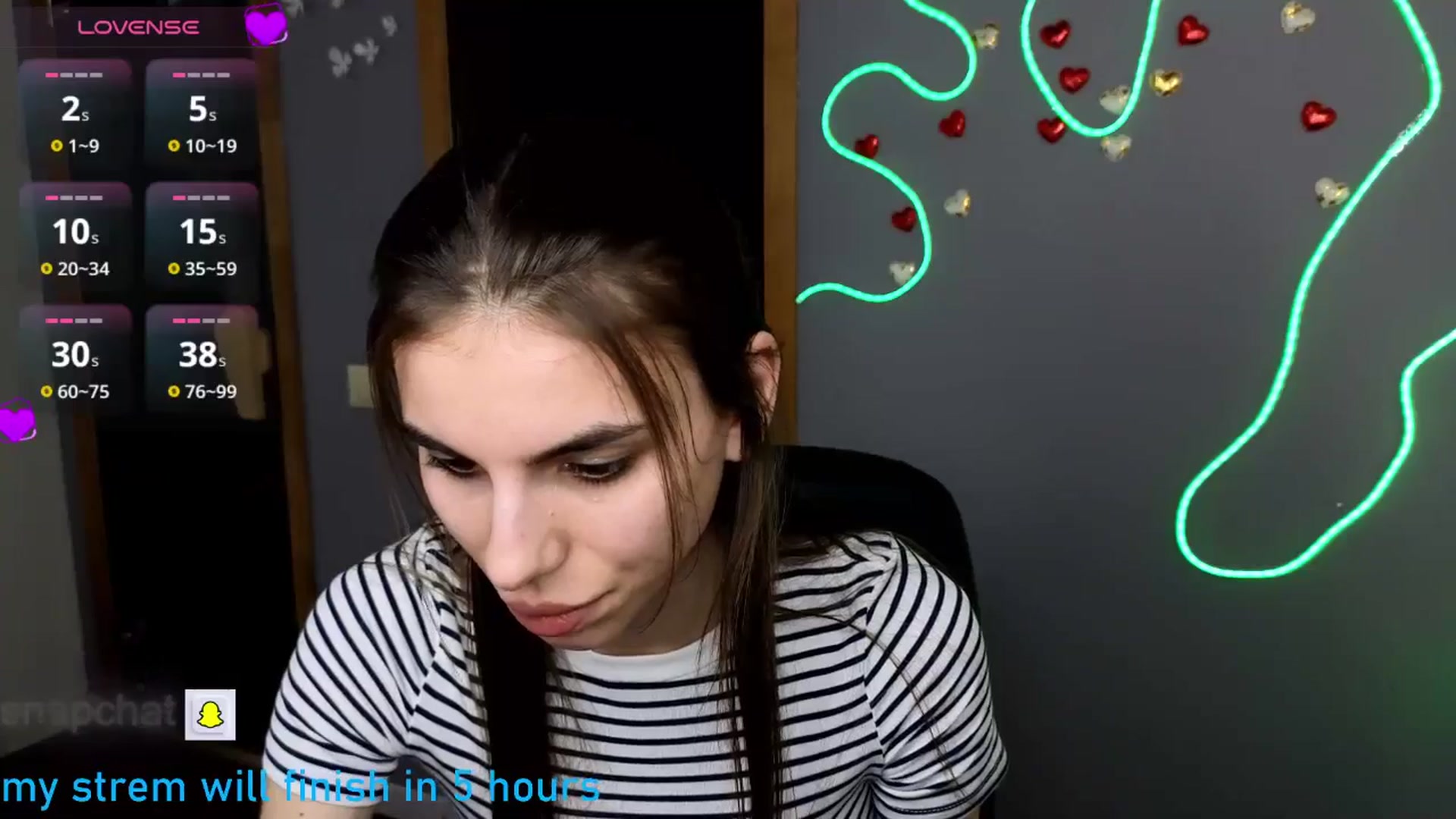 Gallery image thumbnail from Graceful_Doll's myfreecams stream on, 04/10/2025, 12:59 image 17 of 20