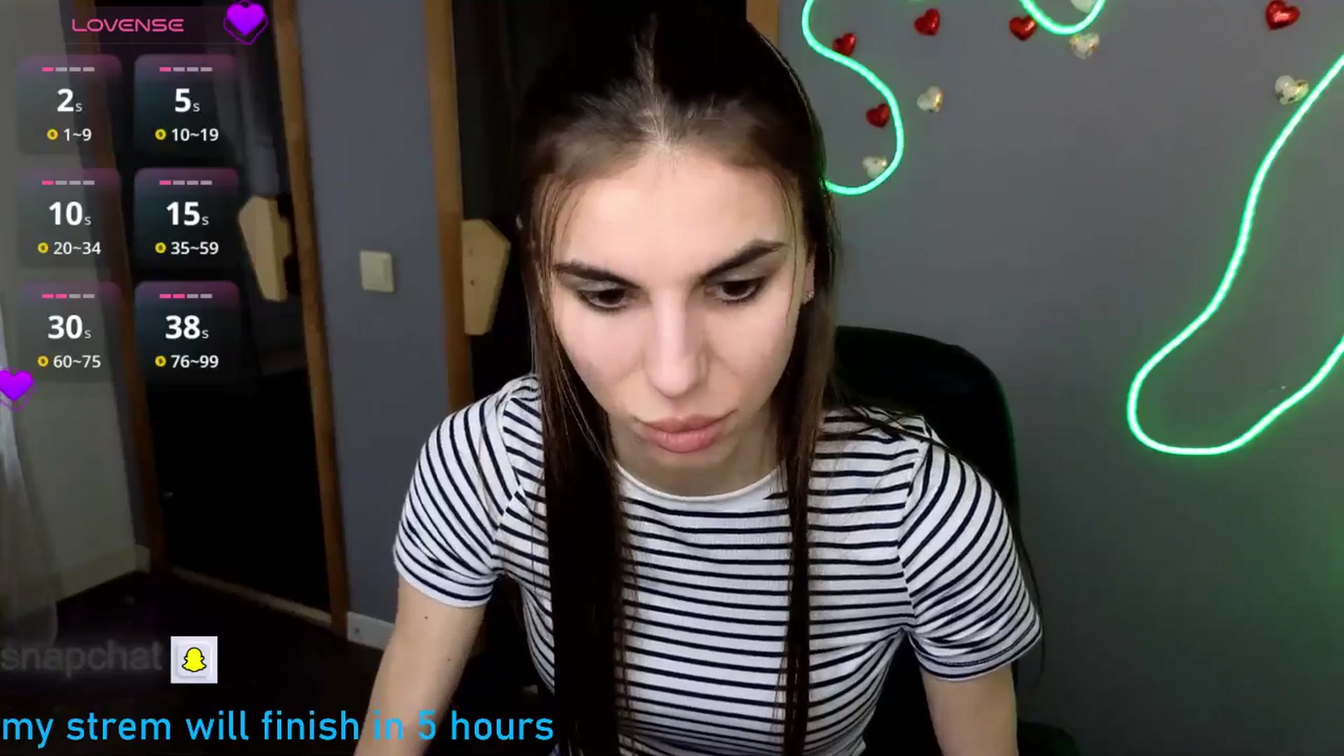 Gallery image thumbnail from Graceful_Doll's myfreecams stream on, 04/10/2025, 12:59 image 7 of 20