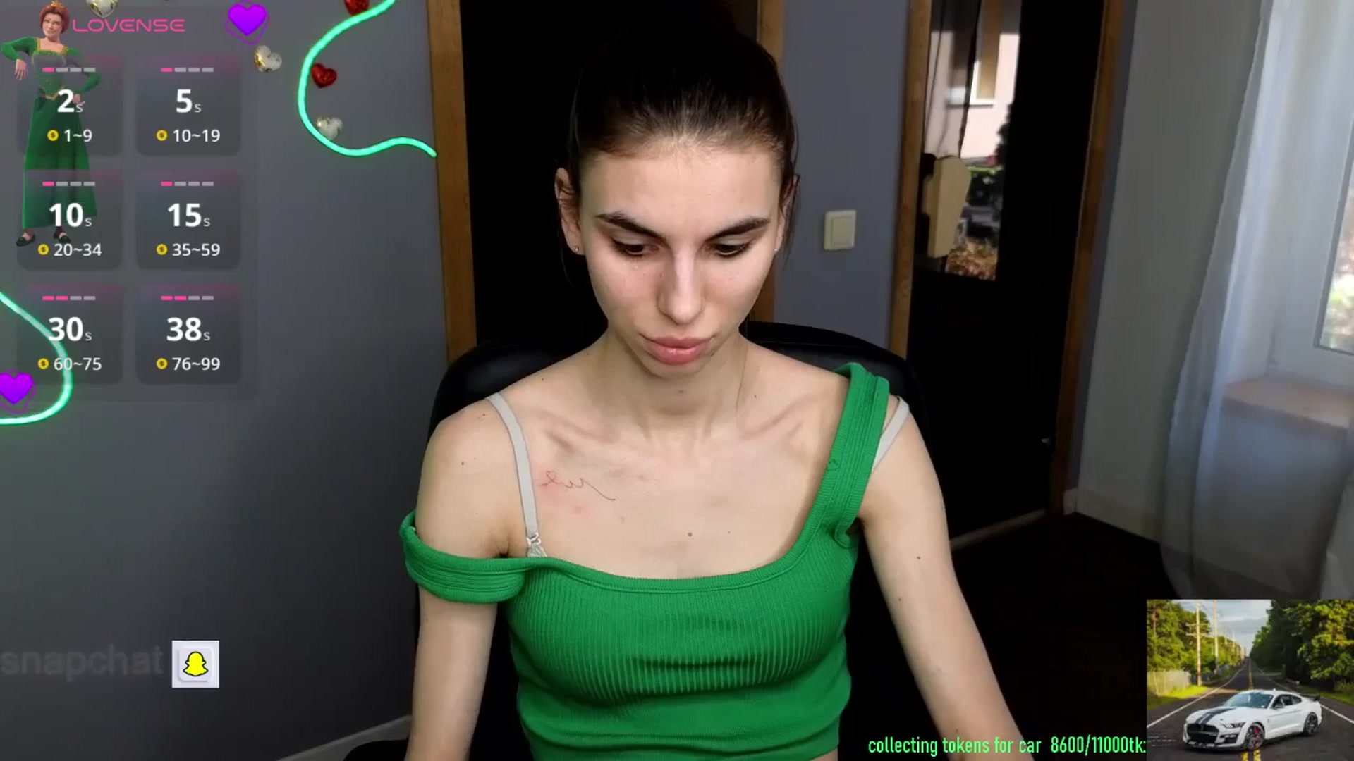 Gallery image thumbnail from Graceful_Doll's myfreecams stream on, 04/12/2025, 11:00 image 5 of 20