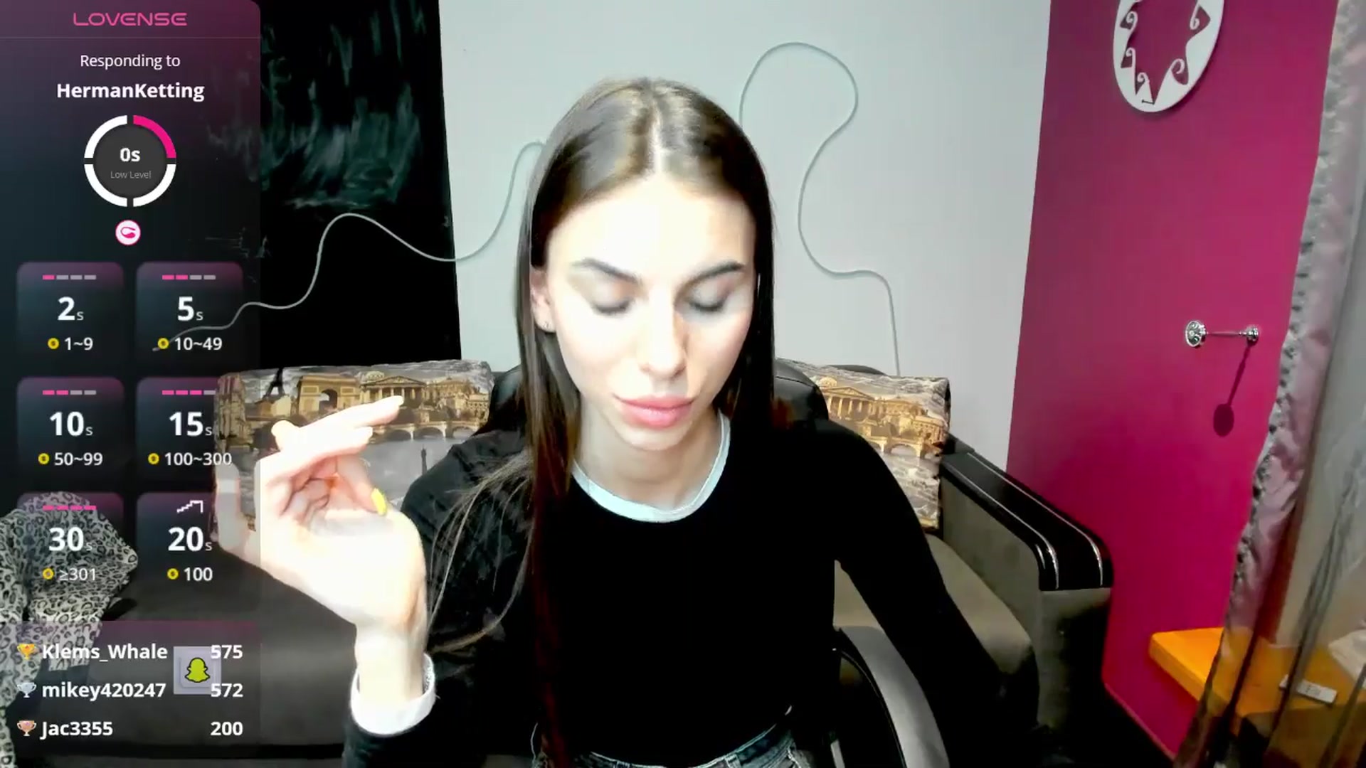 Gallery image thumbnail from Graceful_Doll's myfreecams stream on, 04/17/2025, 17:23 image 19 of 20