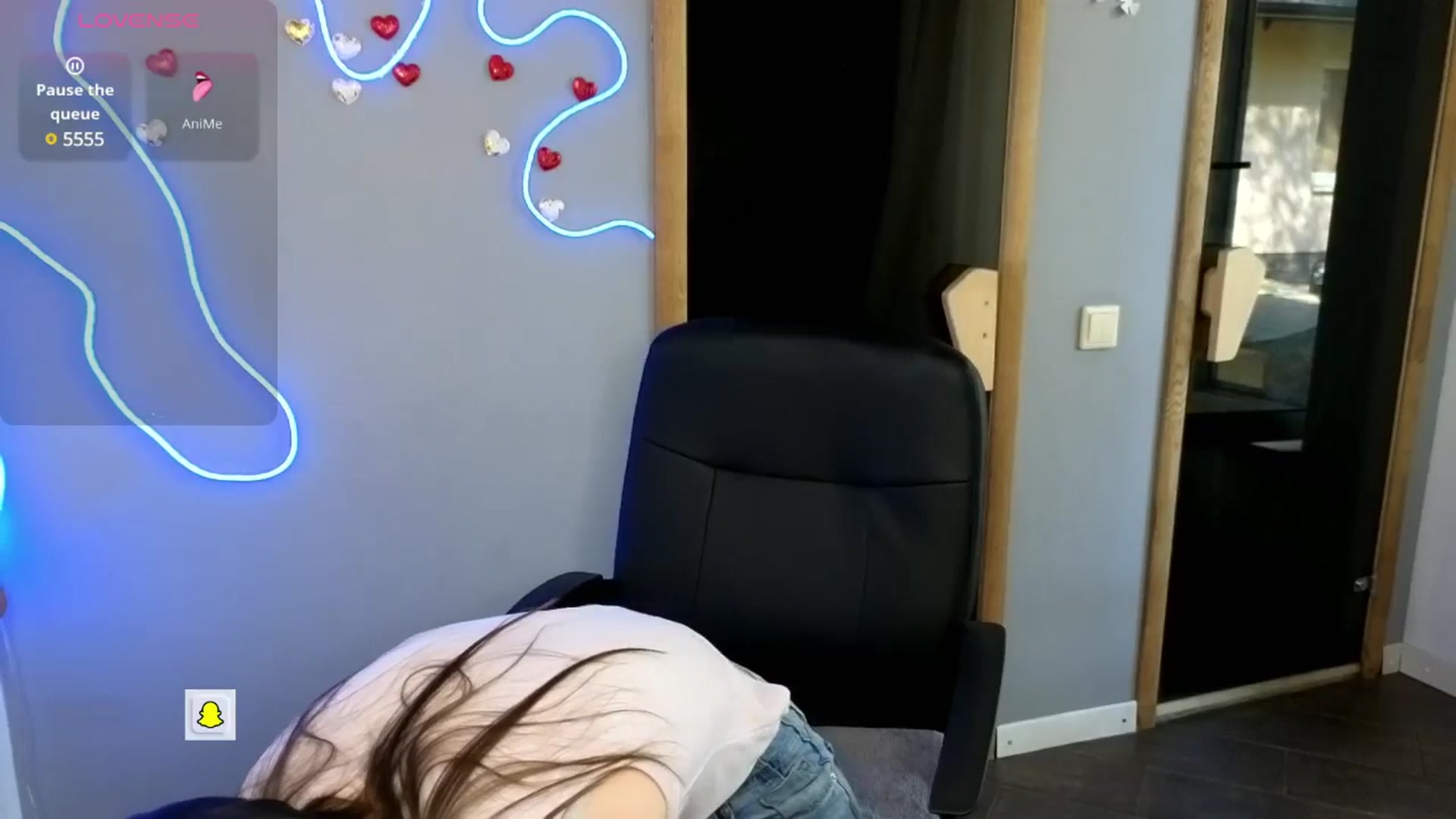 Gallery image thumbnail from Graceful_Doll's myfreecams stream on, 04/18/2025, 12:01 image 3 of 20