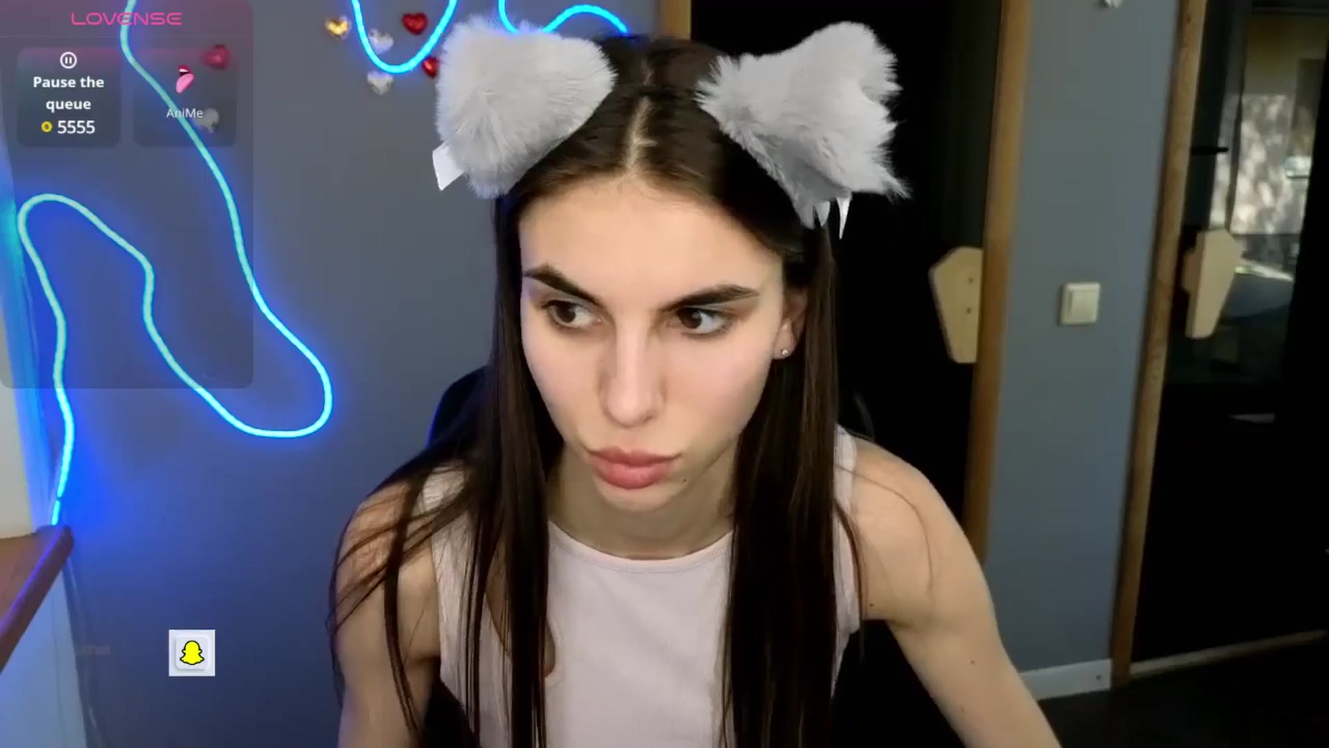 Gallery image thumbnail from Graceful_Doll's myfreecams stream on, 04/18/2025, 12:01 image 6 of 20