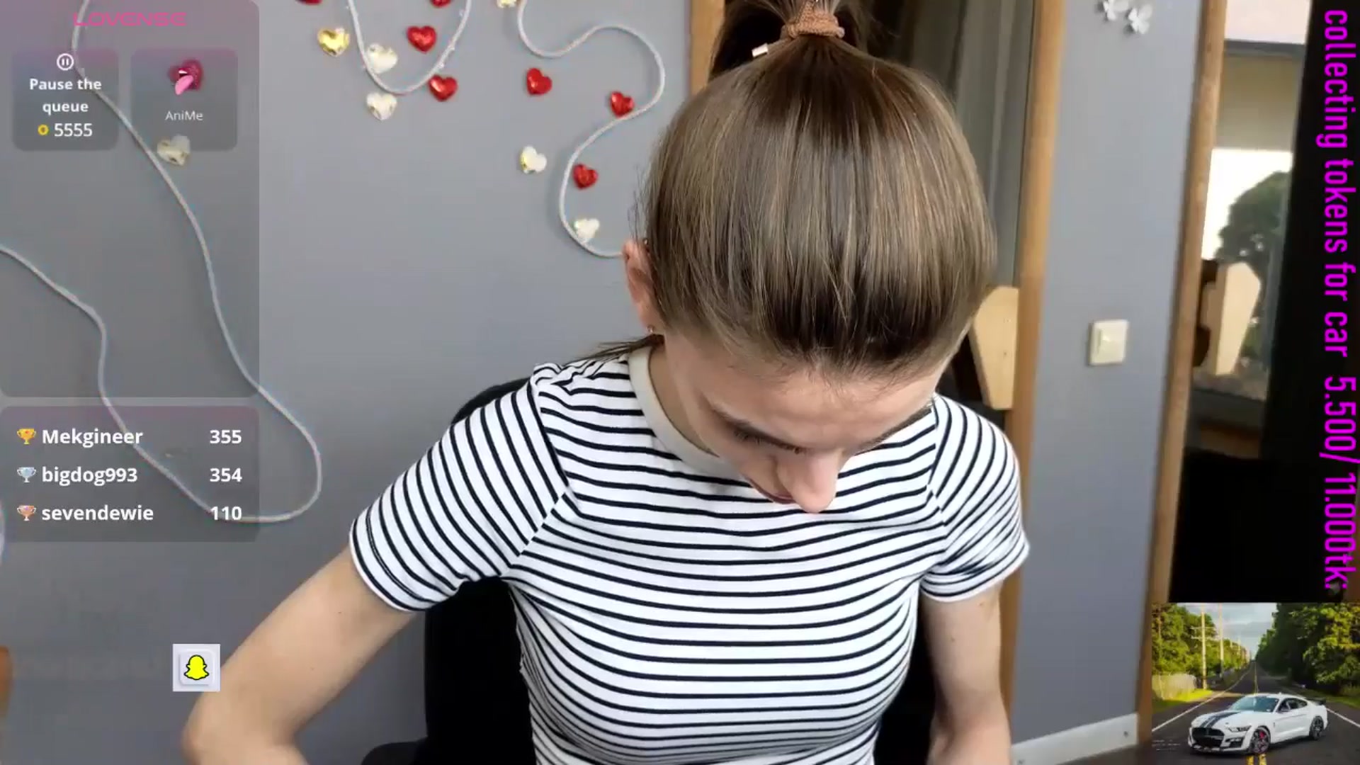 Gallery image thumbnail from Graceful_Doll's myfreecams stream on, 04/19/2025, 09:05 image 17 of 20